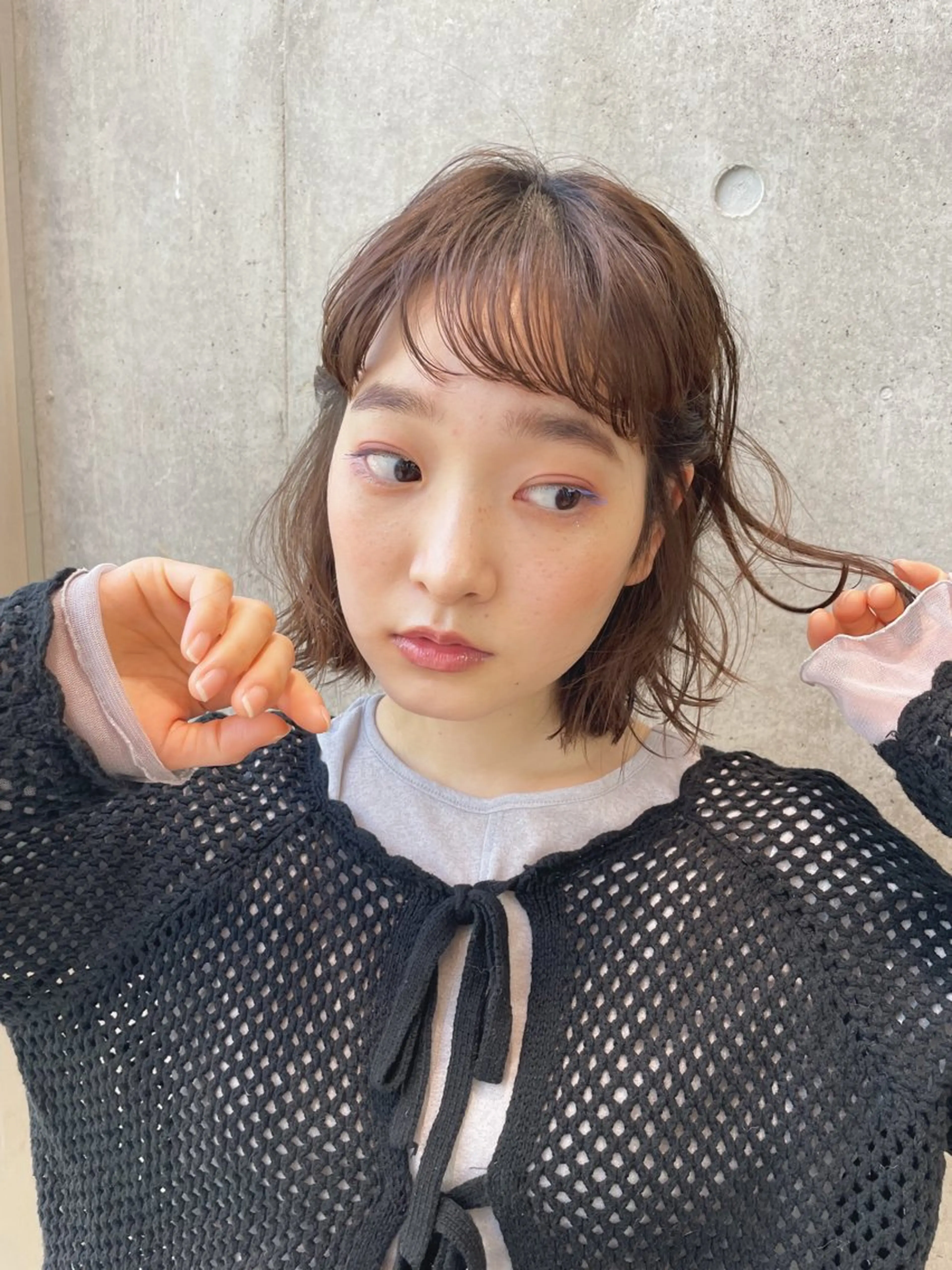 ミディアム カラー パーマ ヘアアレンジ ミディアムパーマ ブラウンカラー ボブ 外山 なつ美のネイルデザイン