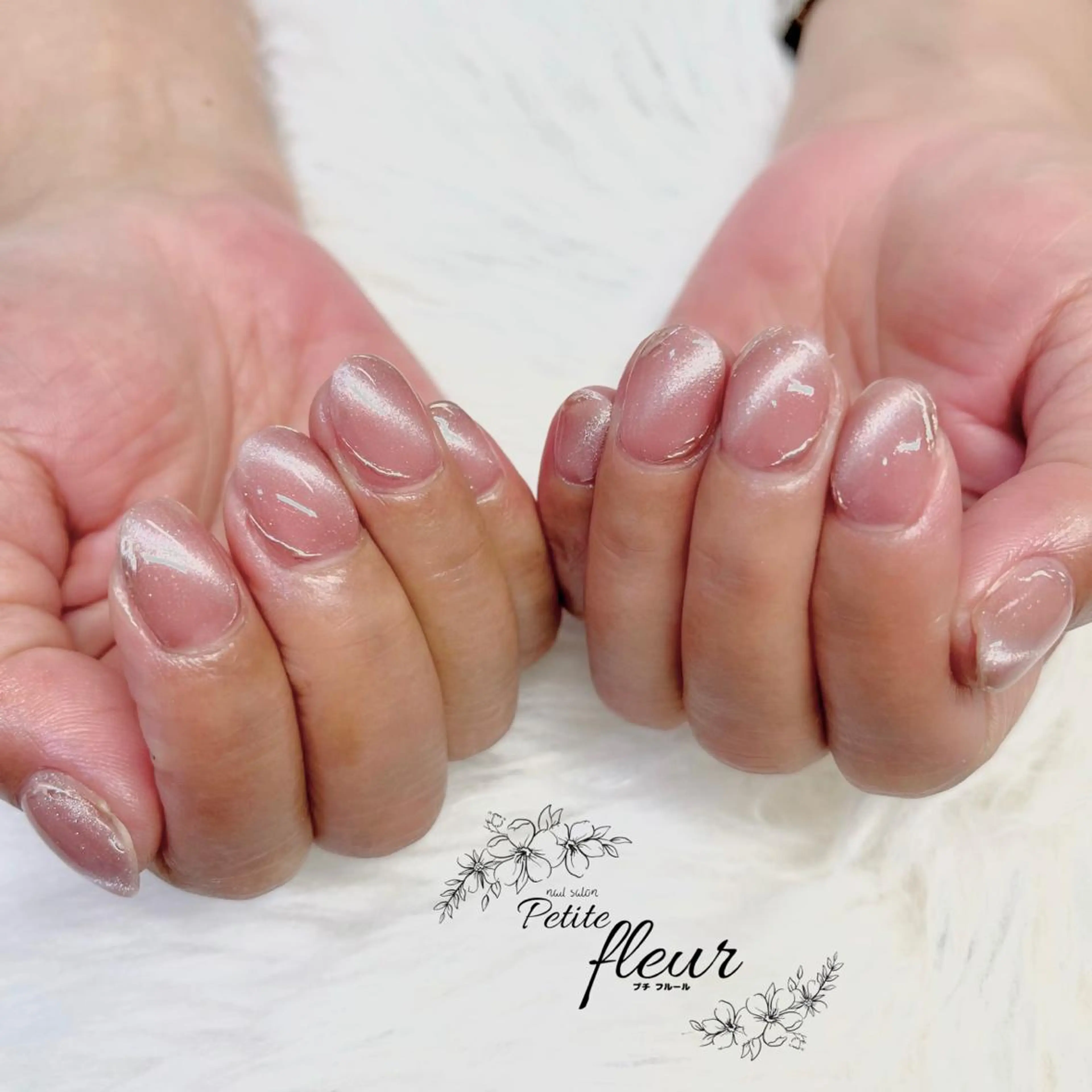 ネイル マグネットネイル ミラーネイル 春ネイル ❁⃘*。Petite fleur❁⃘*りさのネイルデザイン