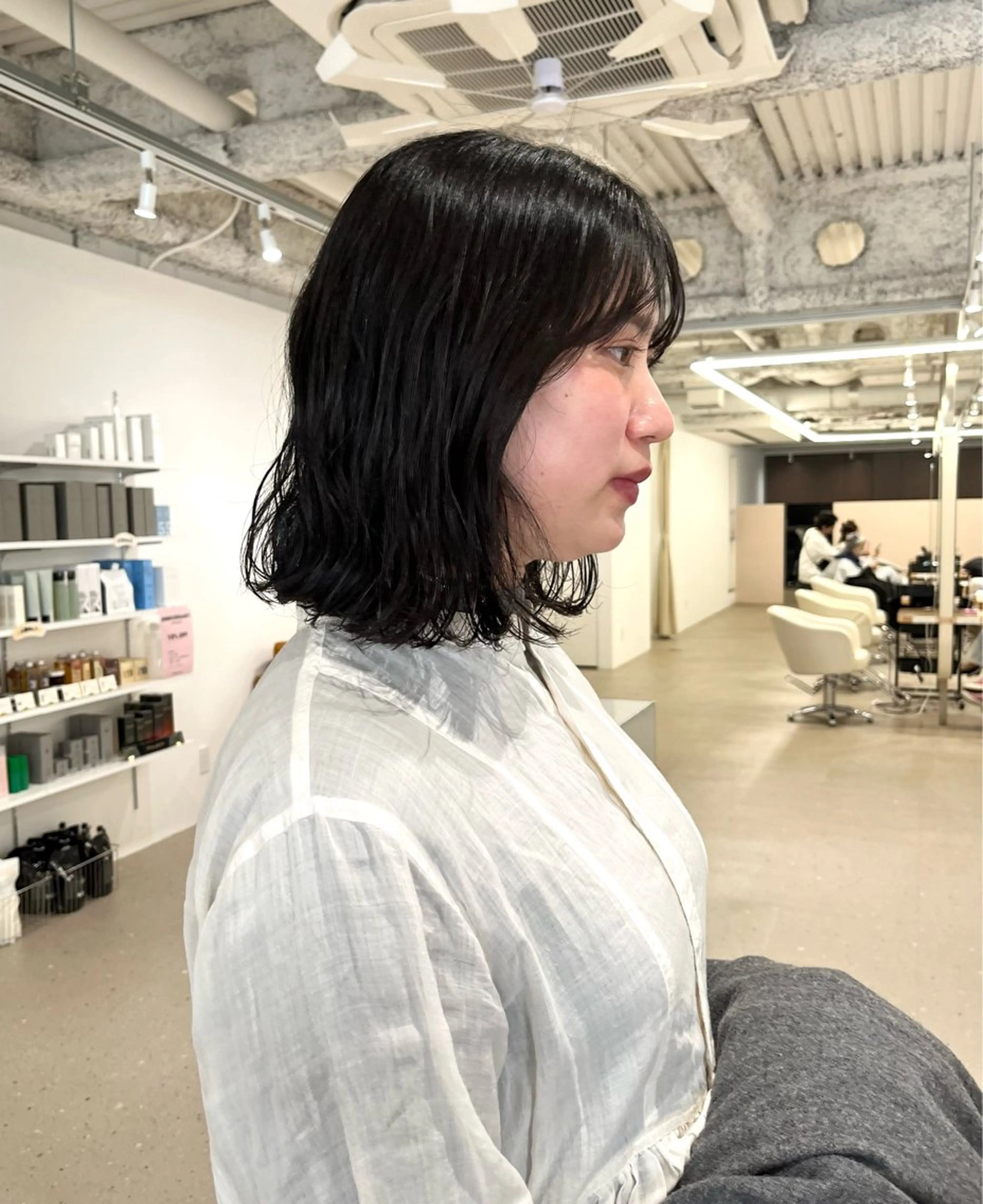 ミディアム ミディアムパーマ 鍛治 美月稀のヘアスタイル