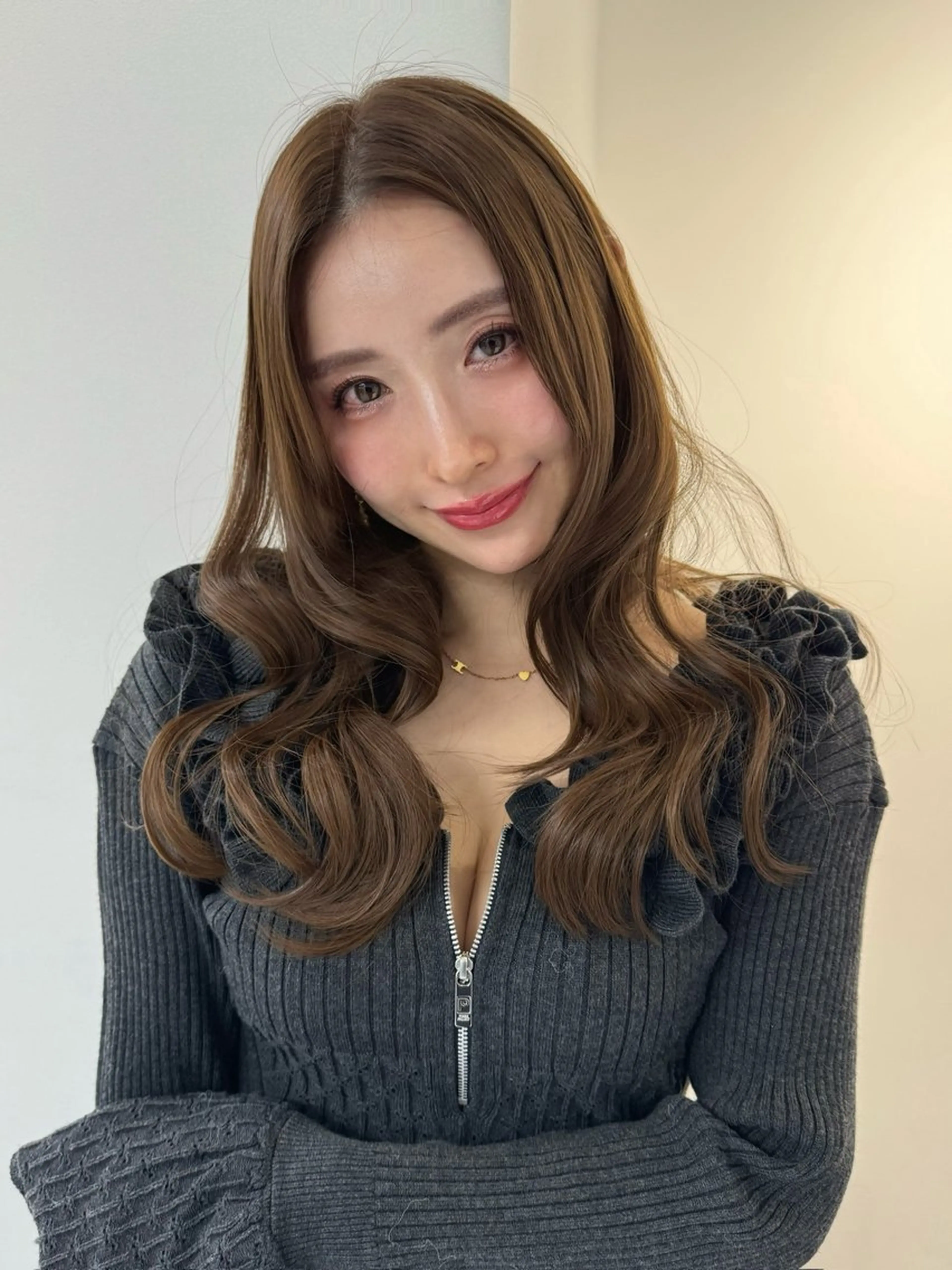 ロング カラー カット ヘアカラー トリートメント ヘアセット Rita/髪質改善 /透明感カラーのヘアスタイル