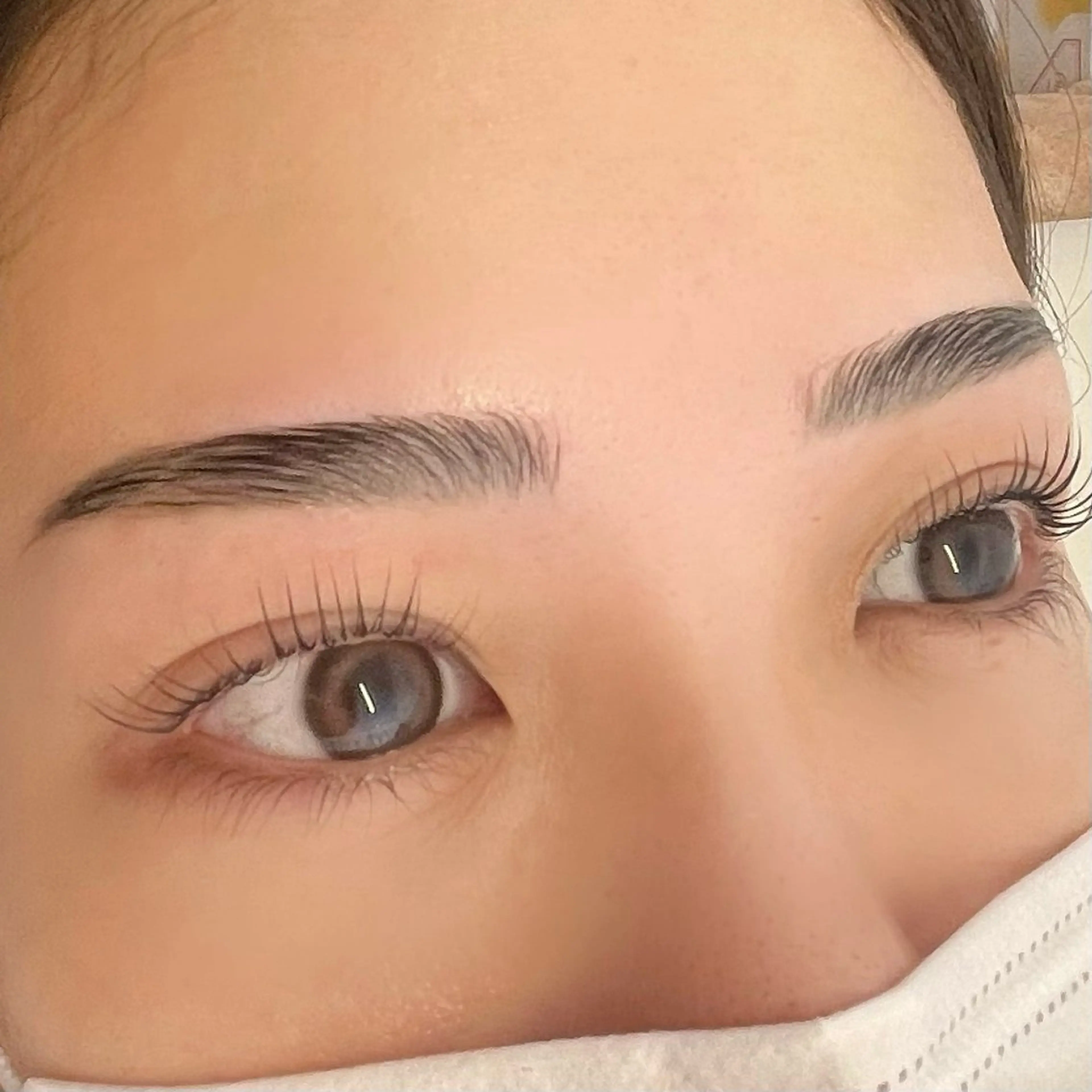 アイブロウ ハリウッドブロウリフト 眉毛ワックス脱毛 neroli❁ satoのマツエク・マツパデザイン