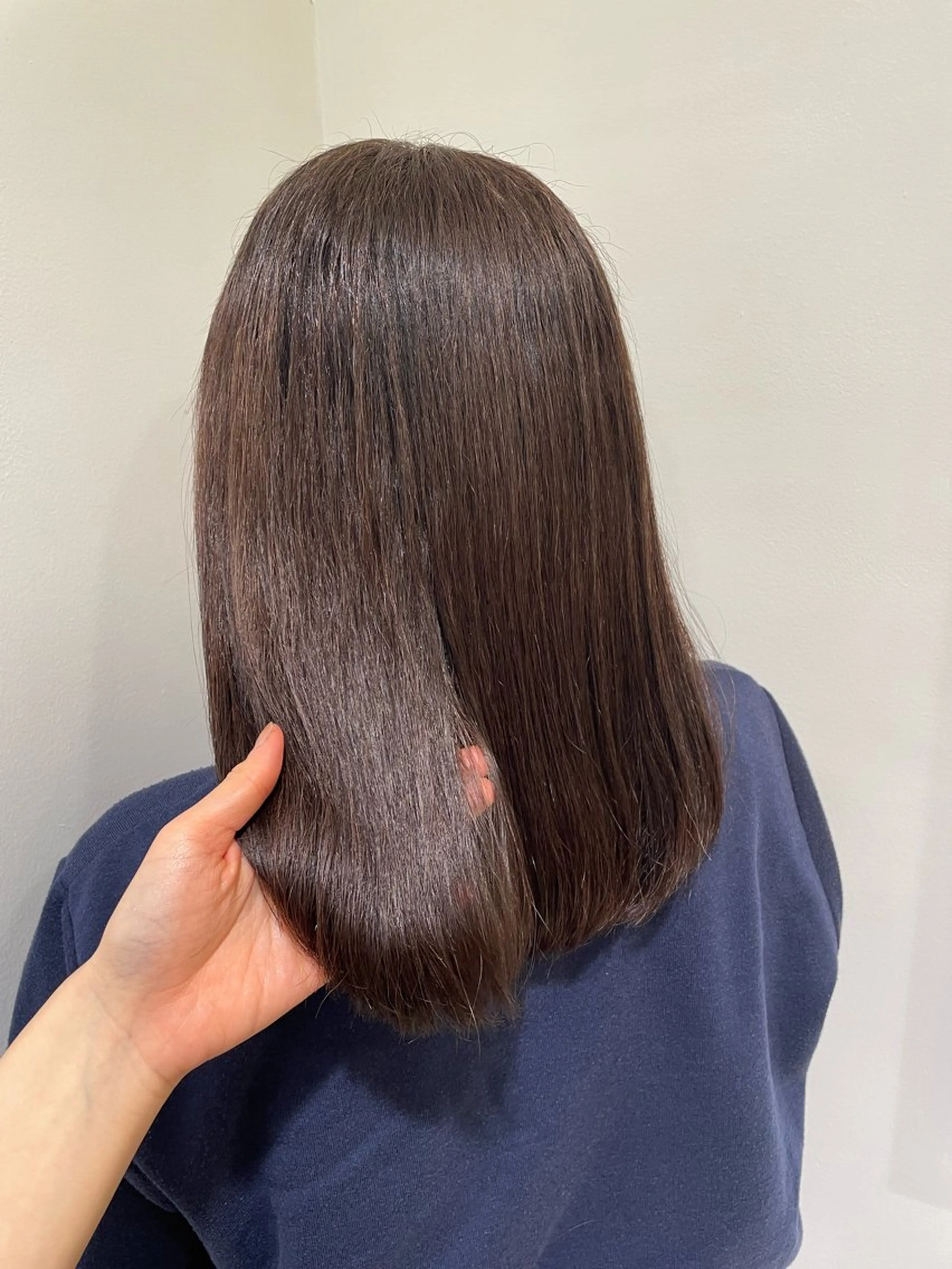 セミロング カット かすみ  ︎︎のヘアスタイル