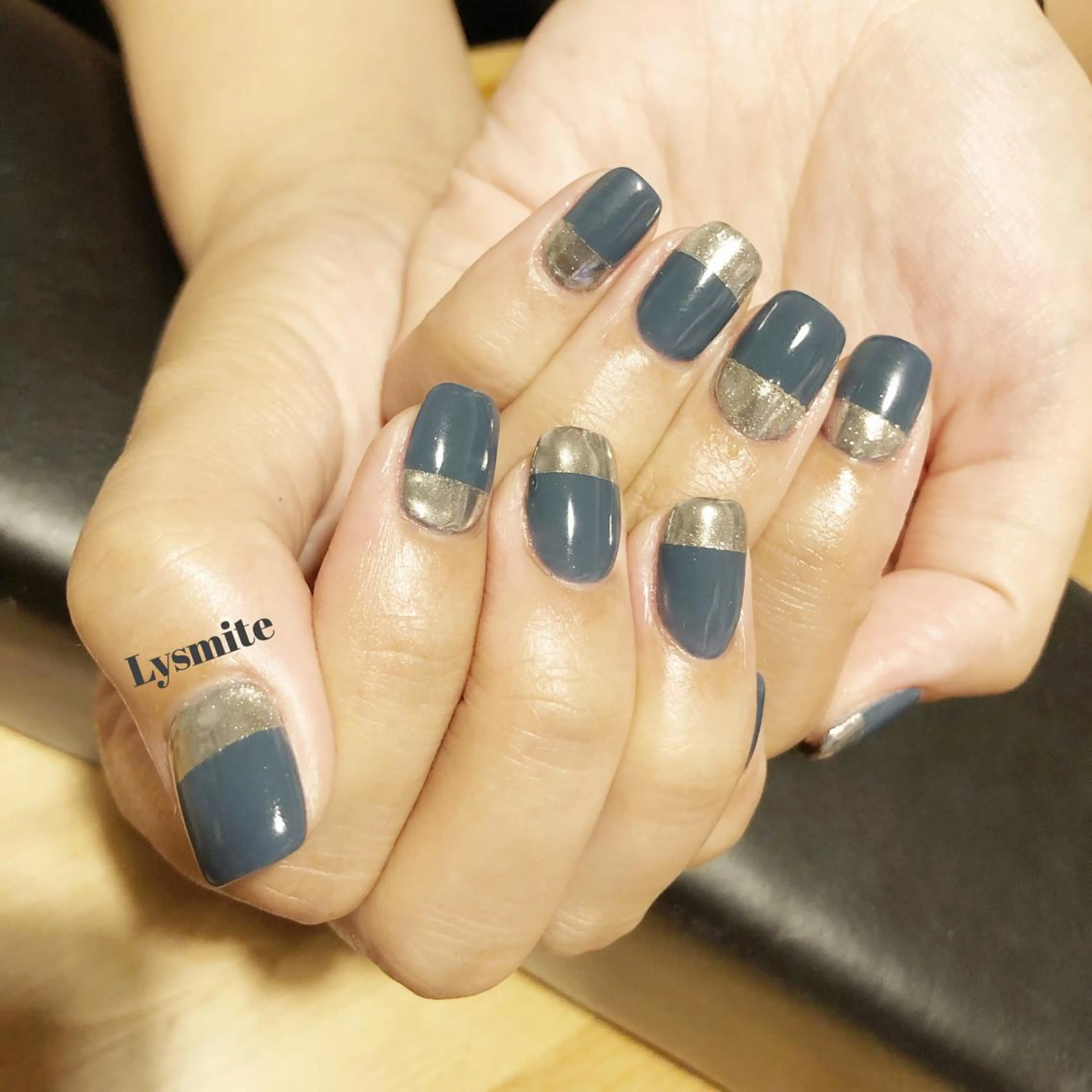 ネイル ミラーネイル 岩本 美香のネイルデザイン