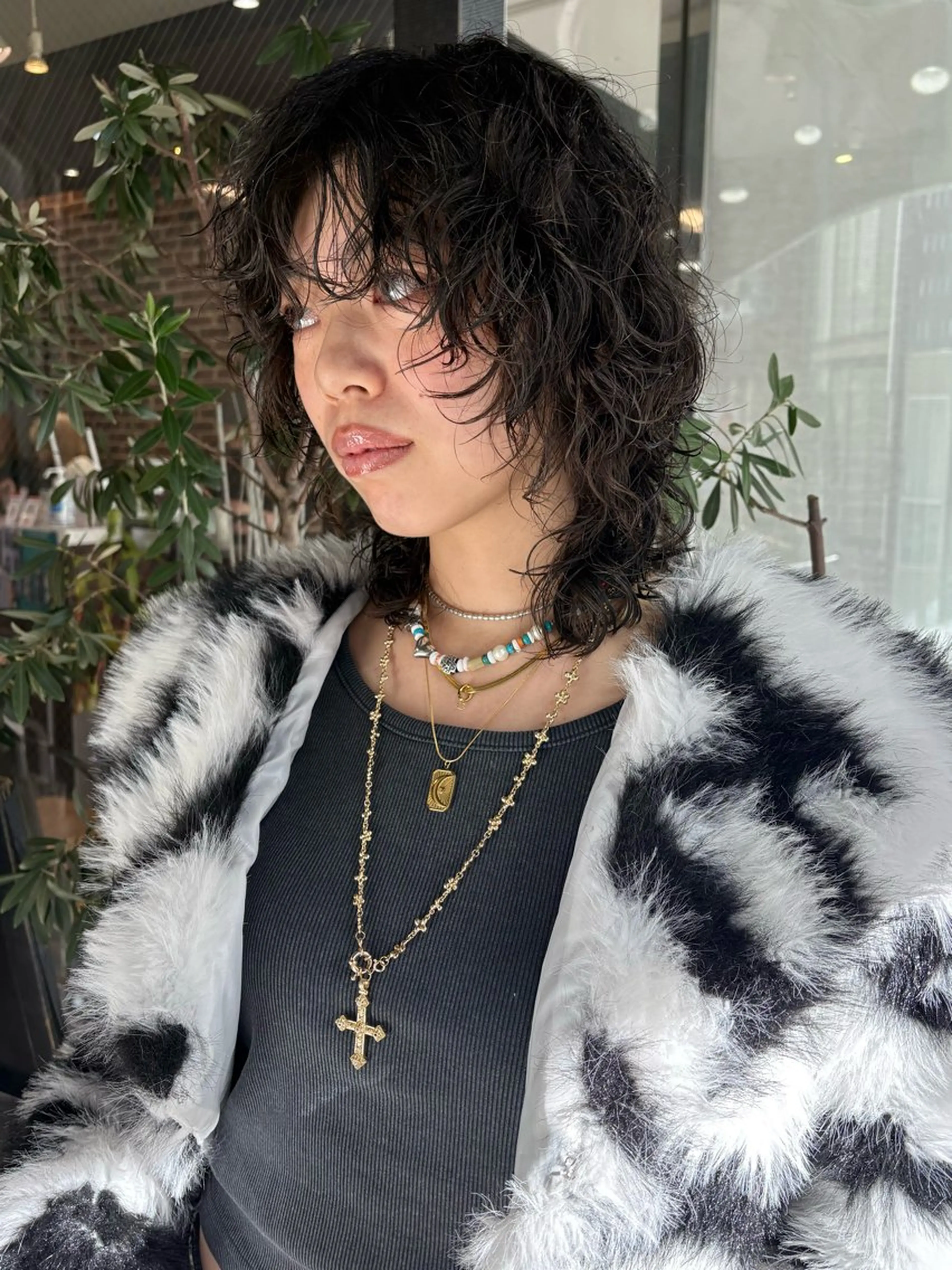 ショート パーマ マレットヘア ウルフカット パーマ トリートメント ヘッドスパ パーマ　ネイル /コトミ🐸のネイルデザイン