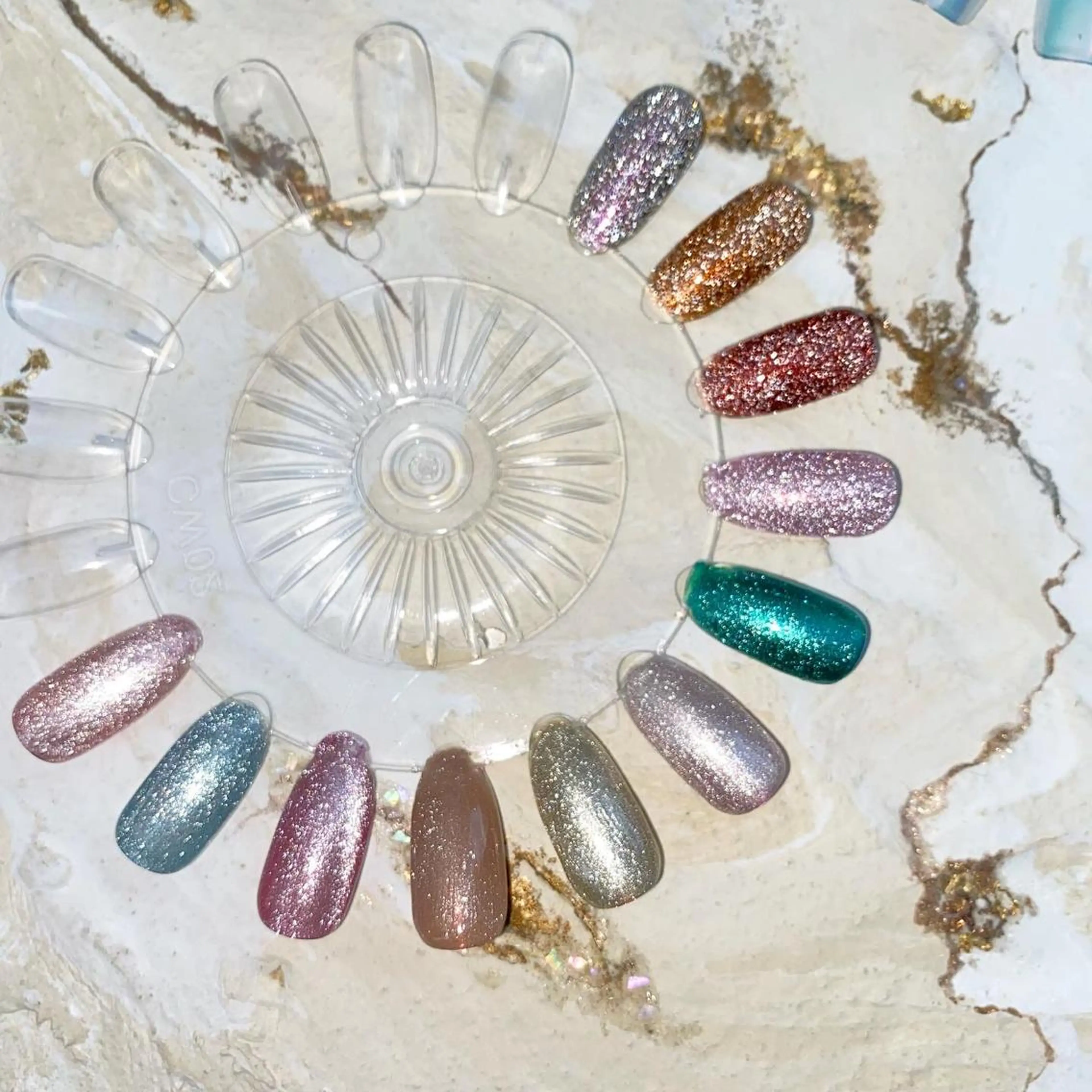 ネイル フラッシュネイル ラメ(グリッター) マグネットネイル Majesticrose_nail所属・nail l_yukiのネイルデザイン