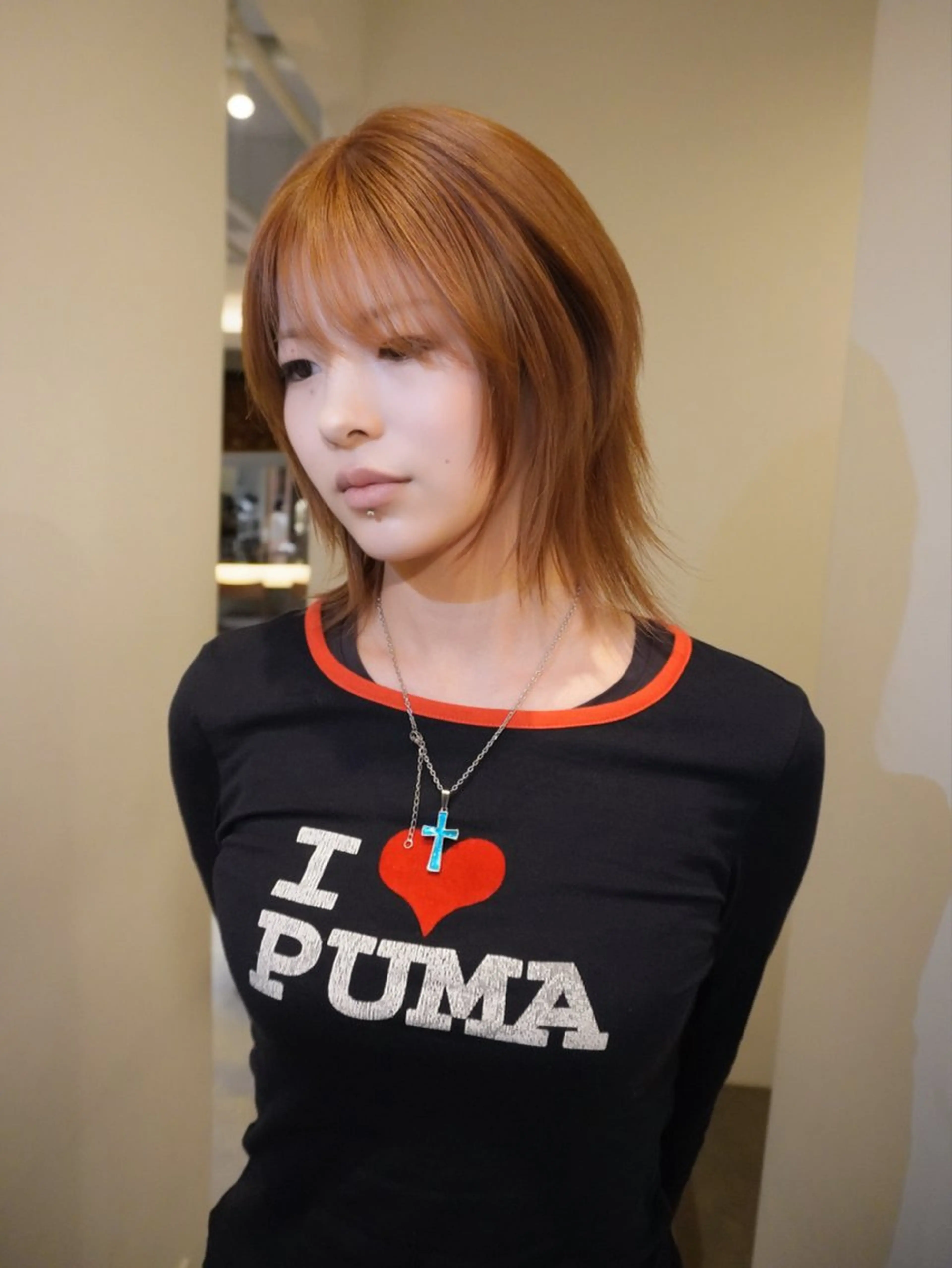 ミディアム 愛瑠奈 erunaのヘアスタイル