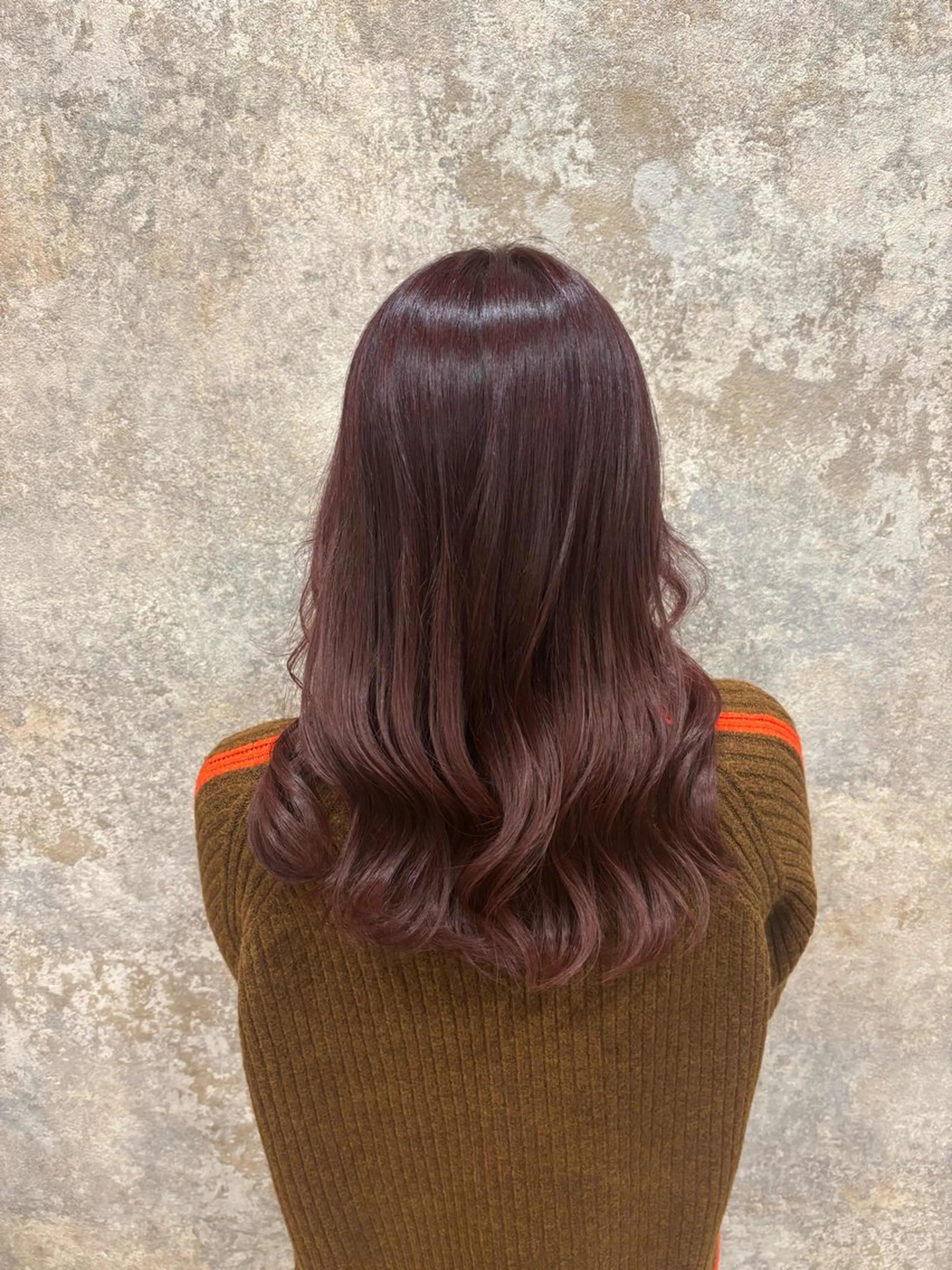 セミロング 藤井 楓のヘアスタイル