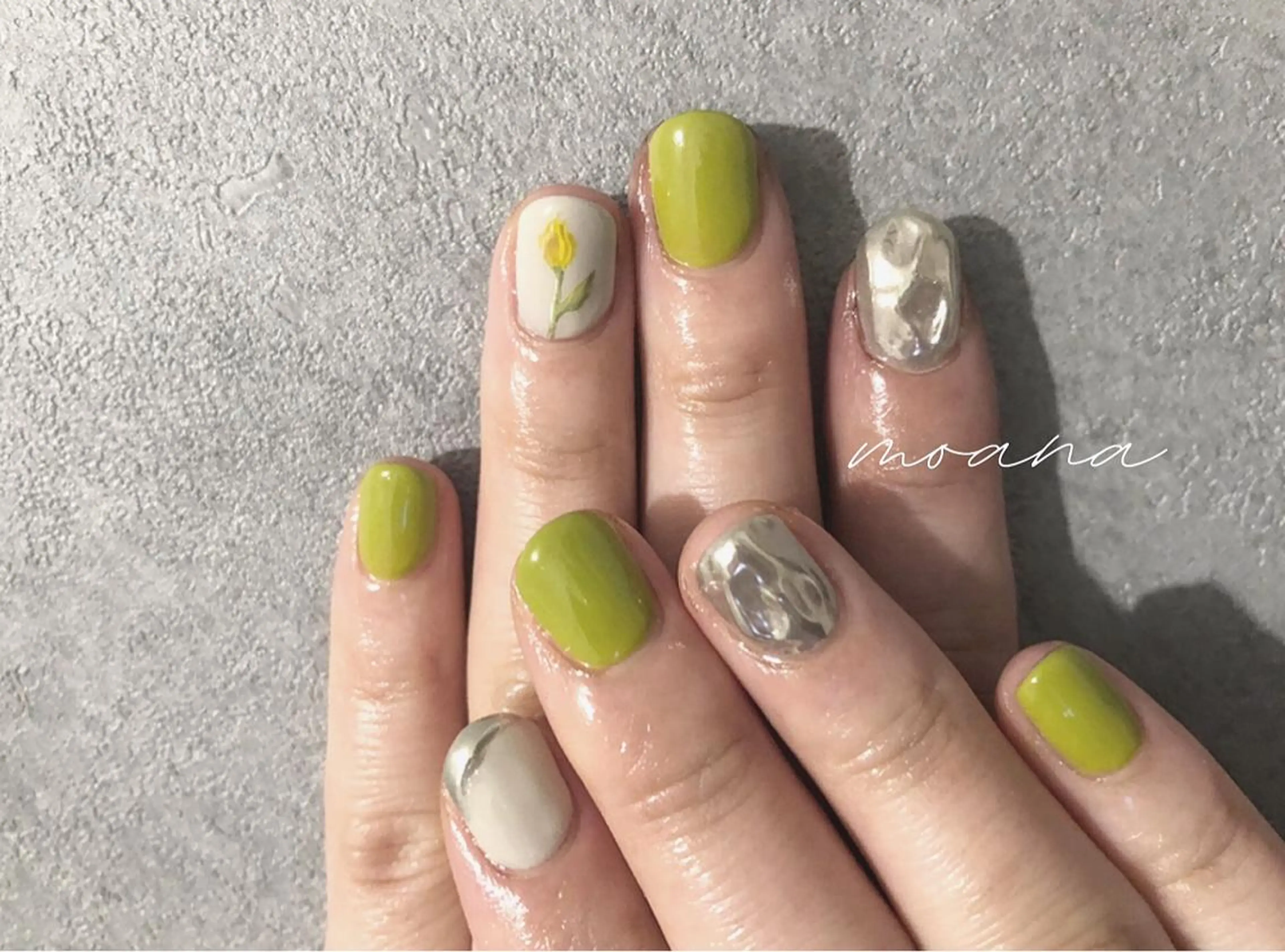 ネイル アートネイル マットネイル ニュアンスネイル ピスタチオネイル 春ネイル private salonMOANAのネイルデザイン