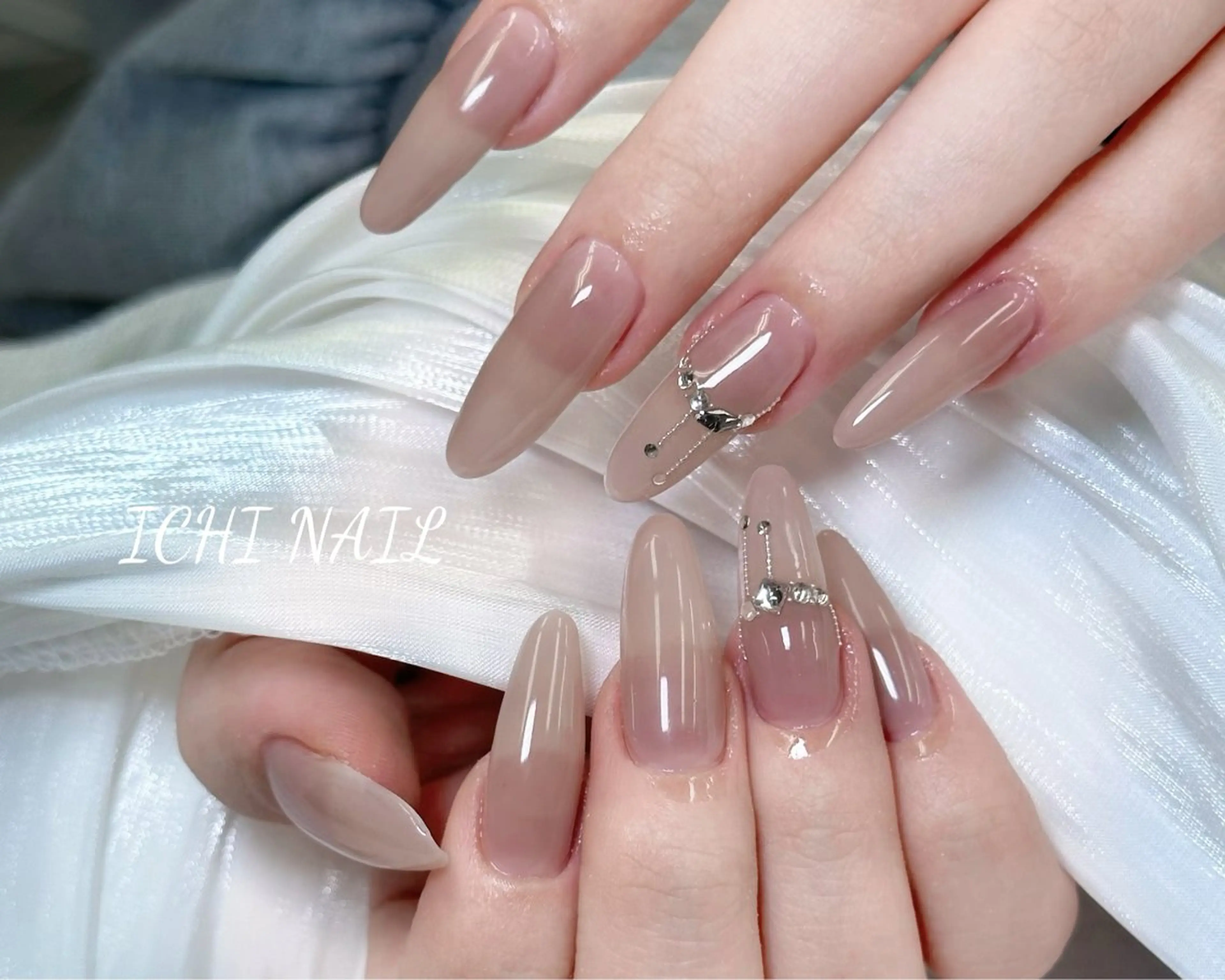 ネイル ハンドネイル 🍪 YOSHI🧋のネイルデザイン