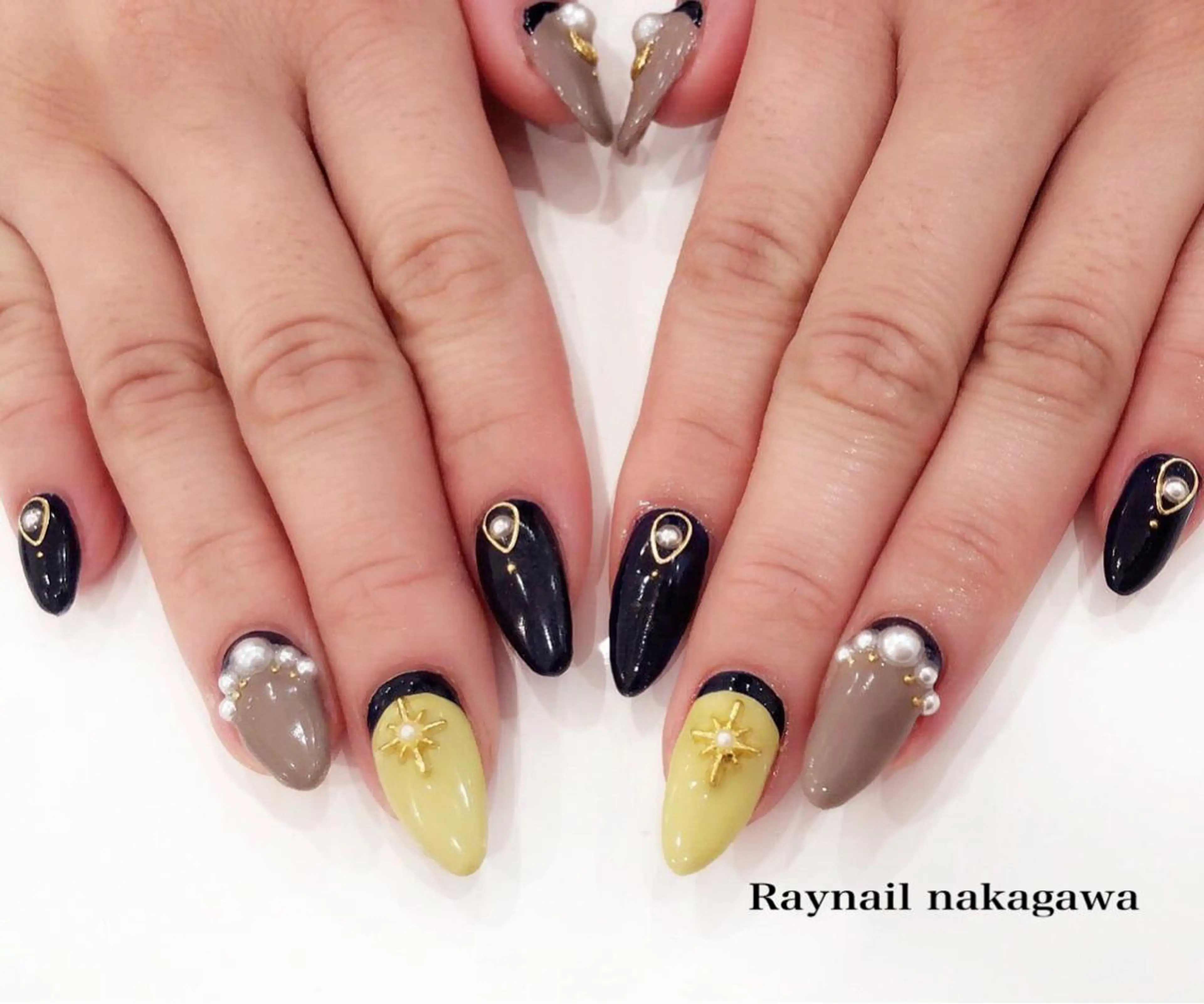 ネイル nailstudio ′ecoleのネイルデザイン