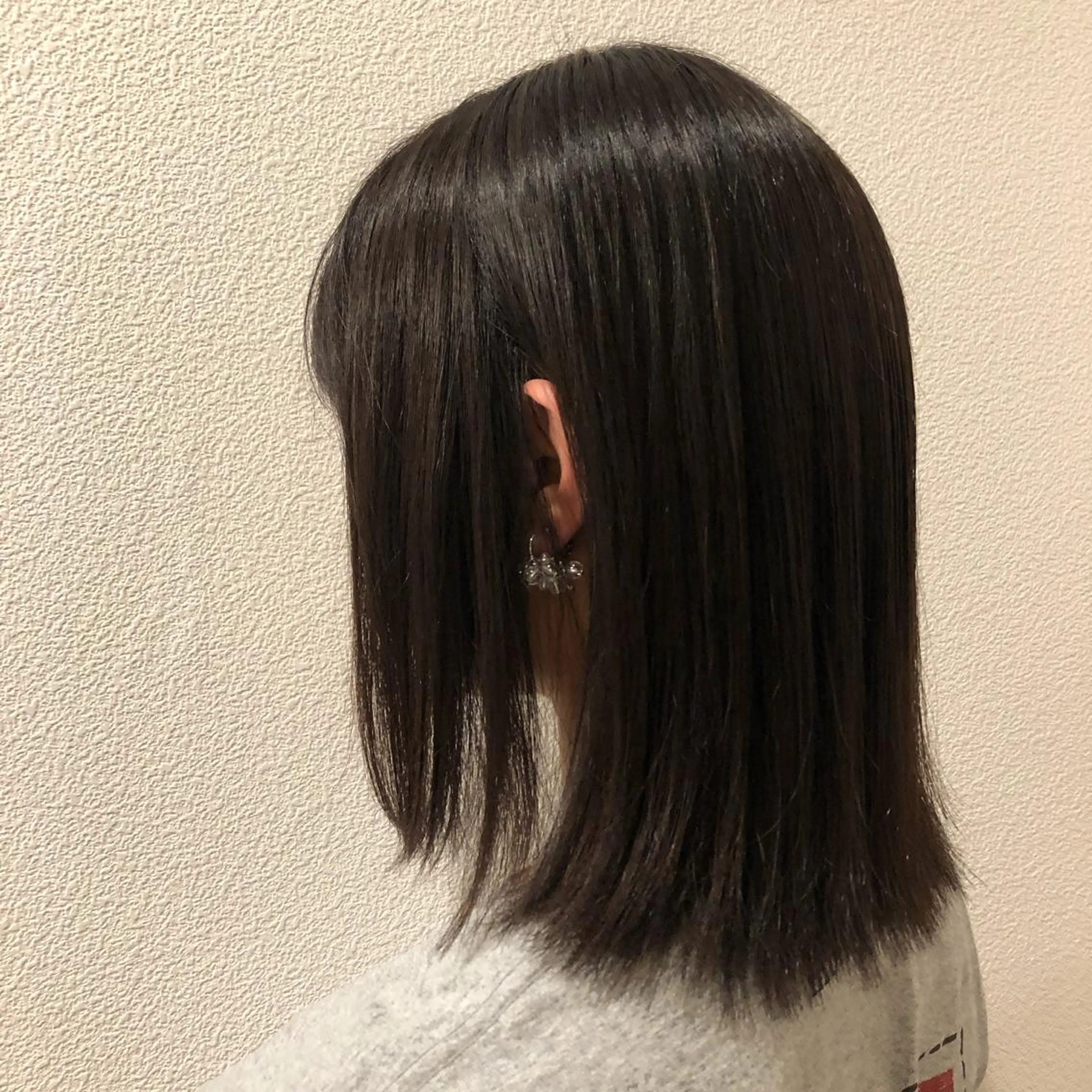 ミディアム カラー ヘアアレンジ 🩰オリーブ/ ベージュ松本咲花🩰のヘアスタイル