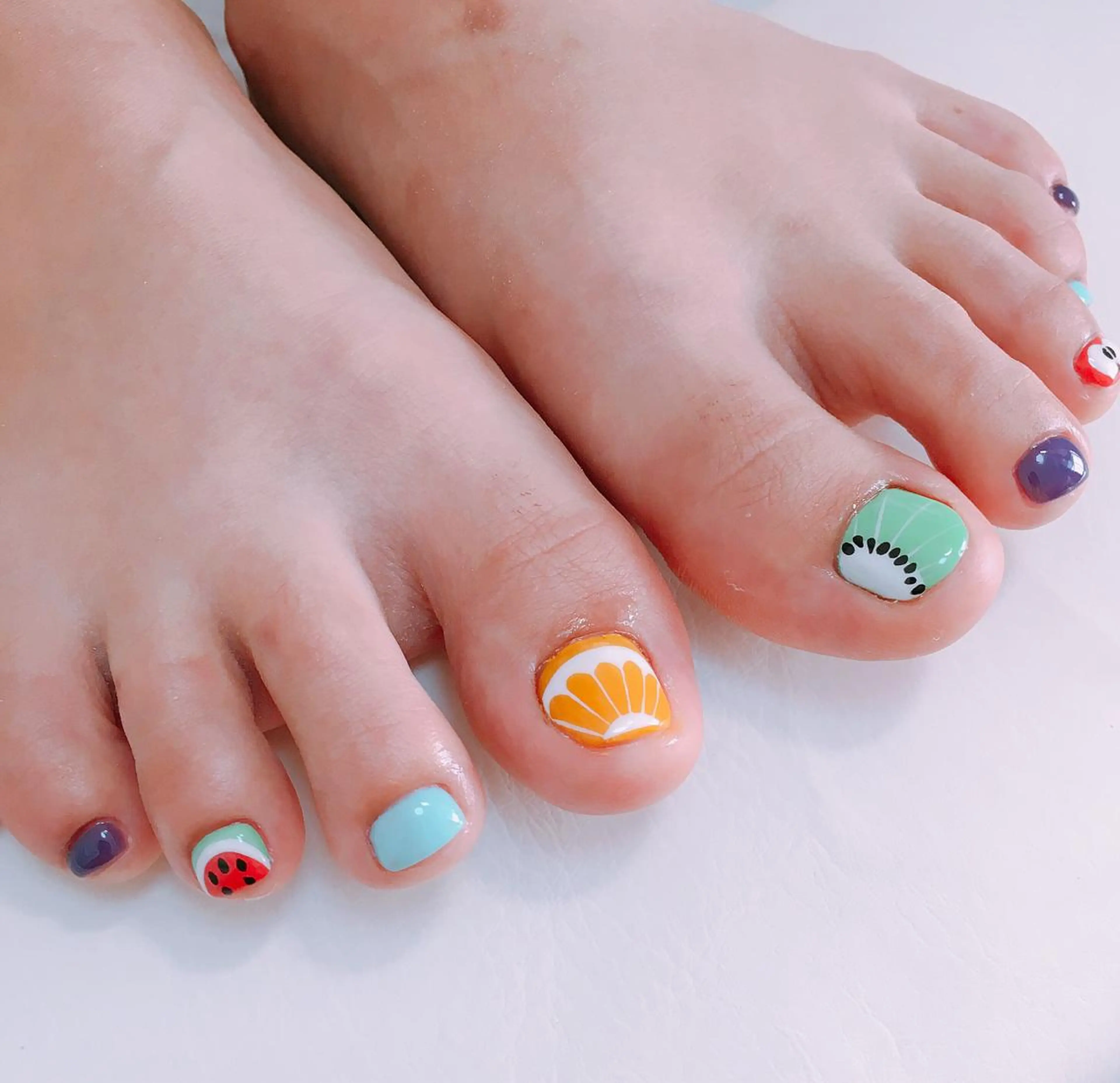 ネイル フットネイル Emu Nailのネイルデザイン