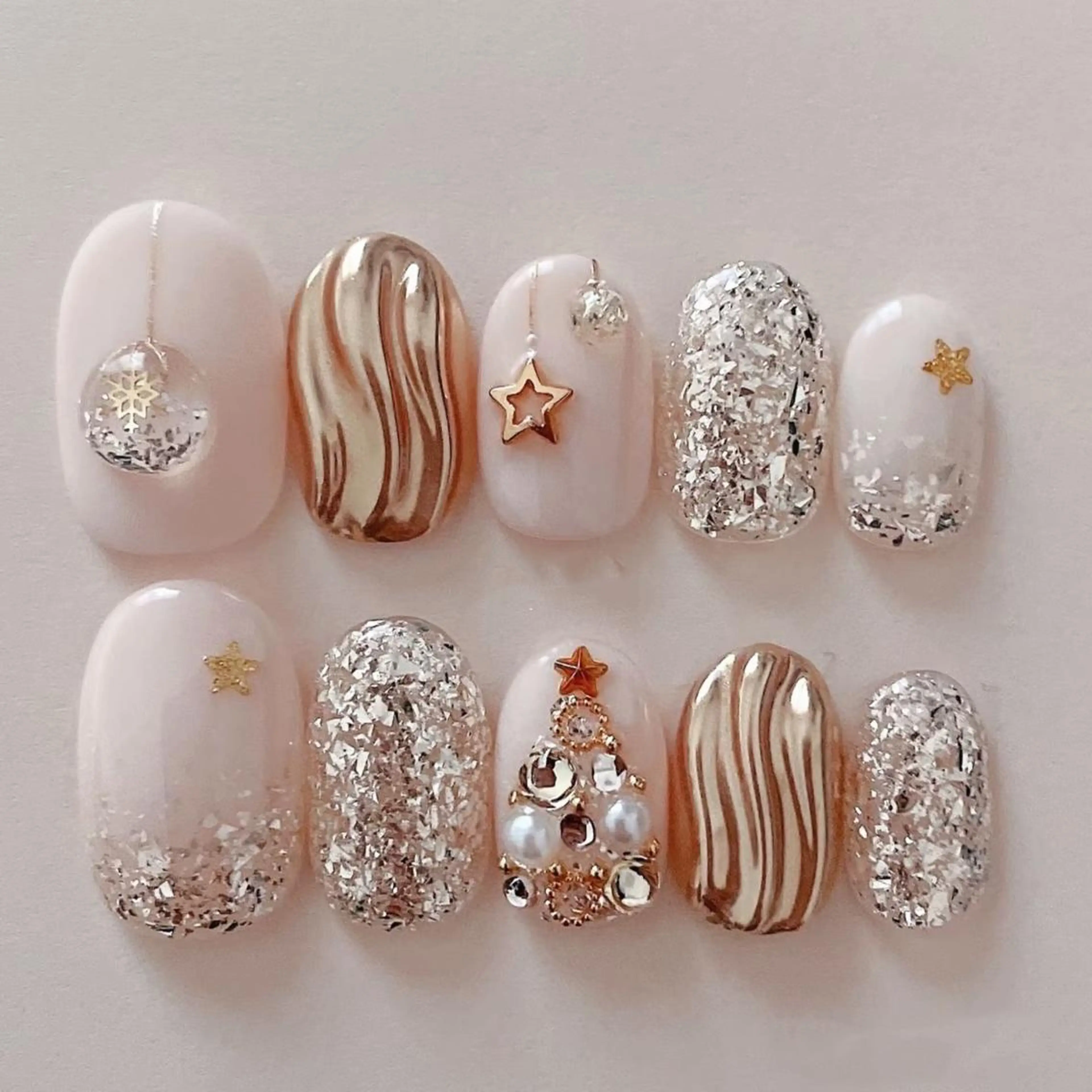 ネイル 畠山 ゆいのネイルデザイン