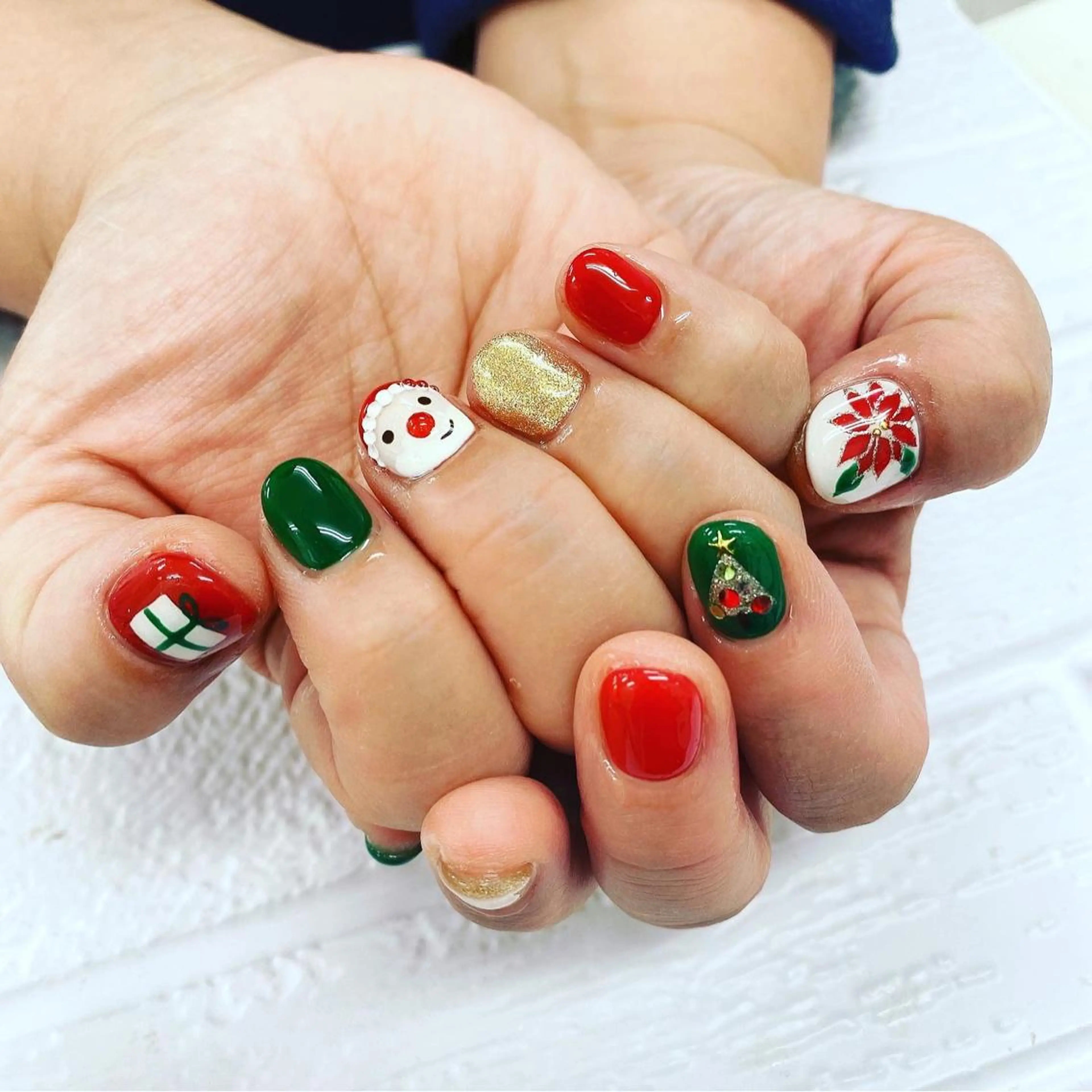 ネイル アートネイル 冬ネイル クリスマス N._._. clawのネイルデザイン