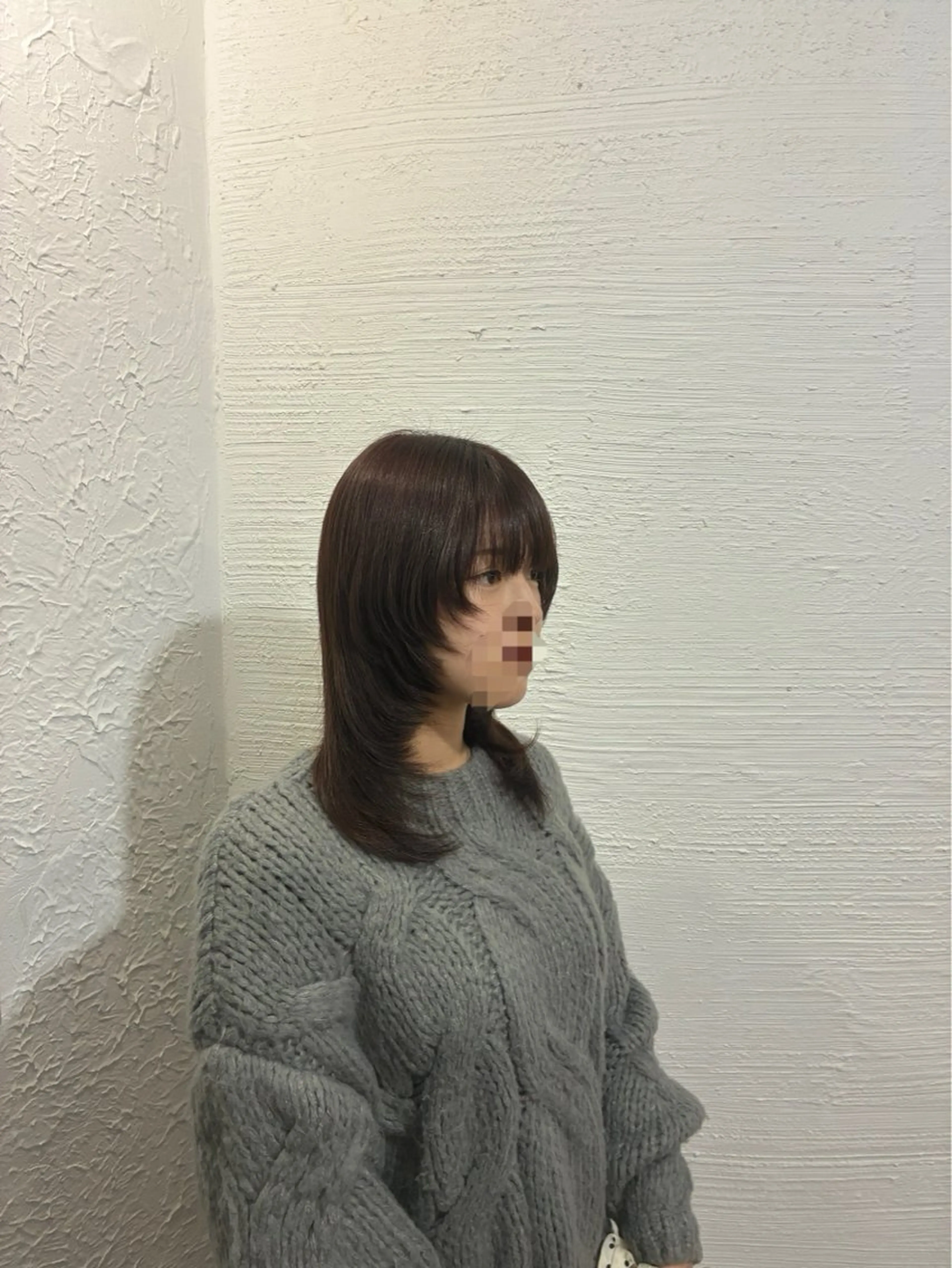 ミディアム 河野 菫のヘアスタイル