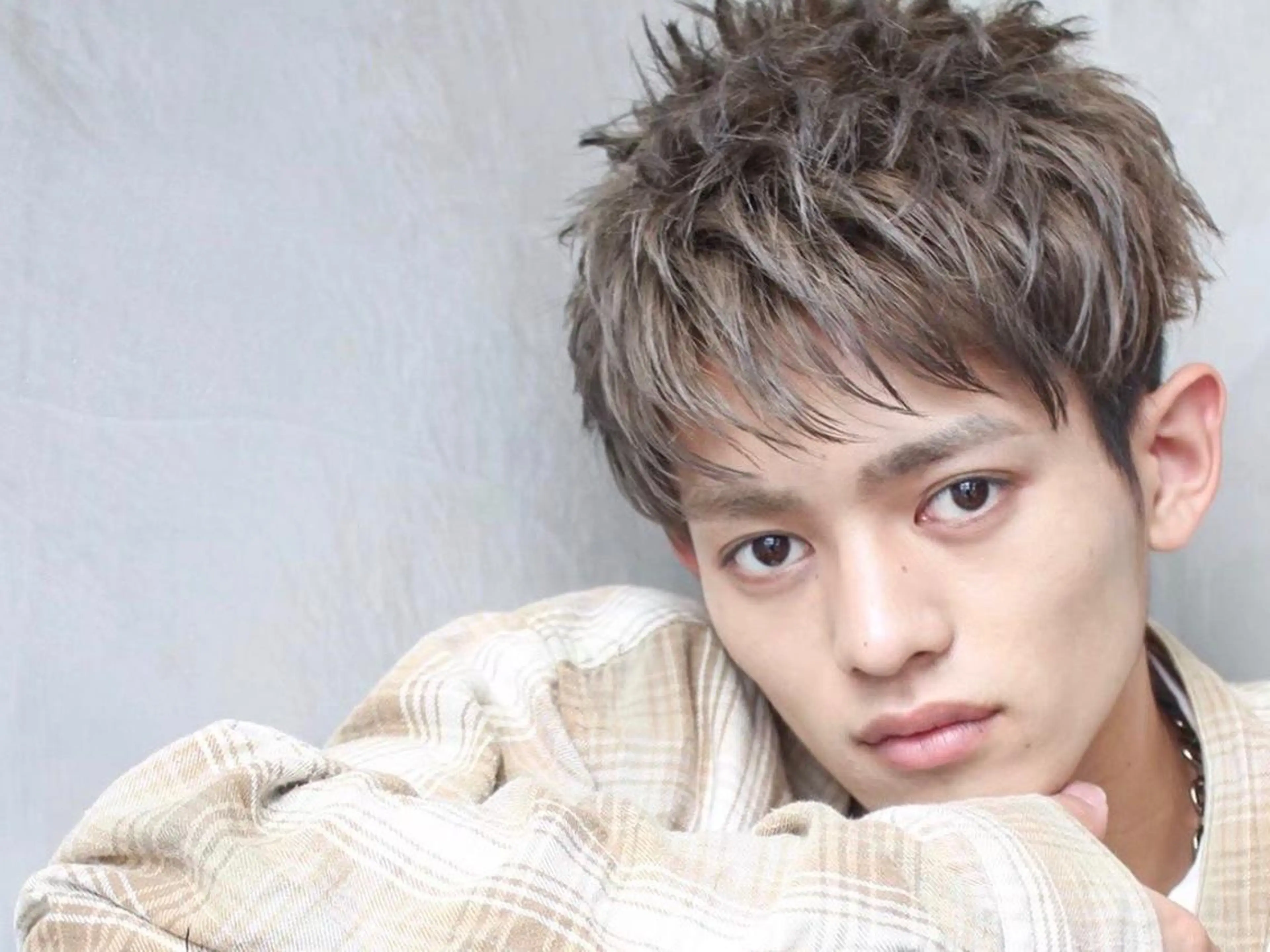 ショート カラー パーマ メンズ カット ヘアカラー トリートメント リピート率No.1✨ ユウキのヘアスタイル