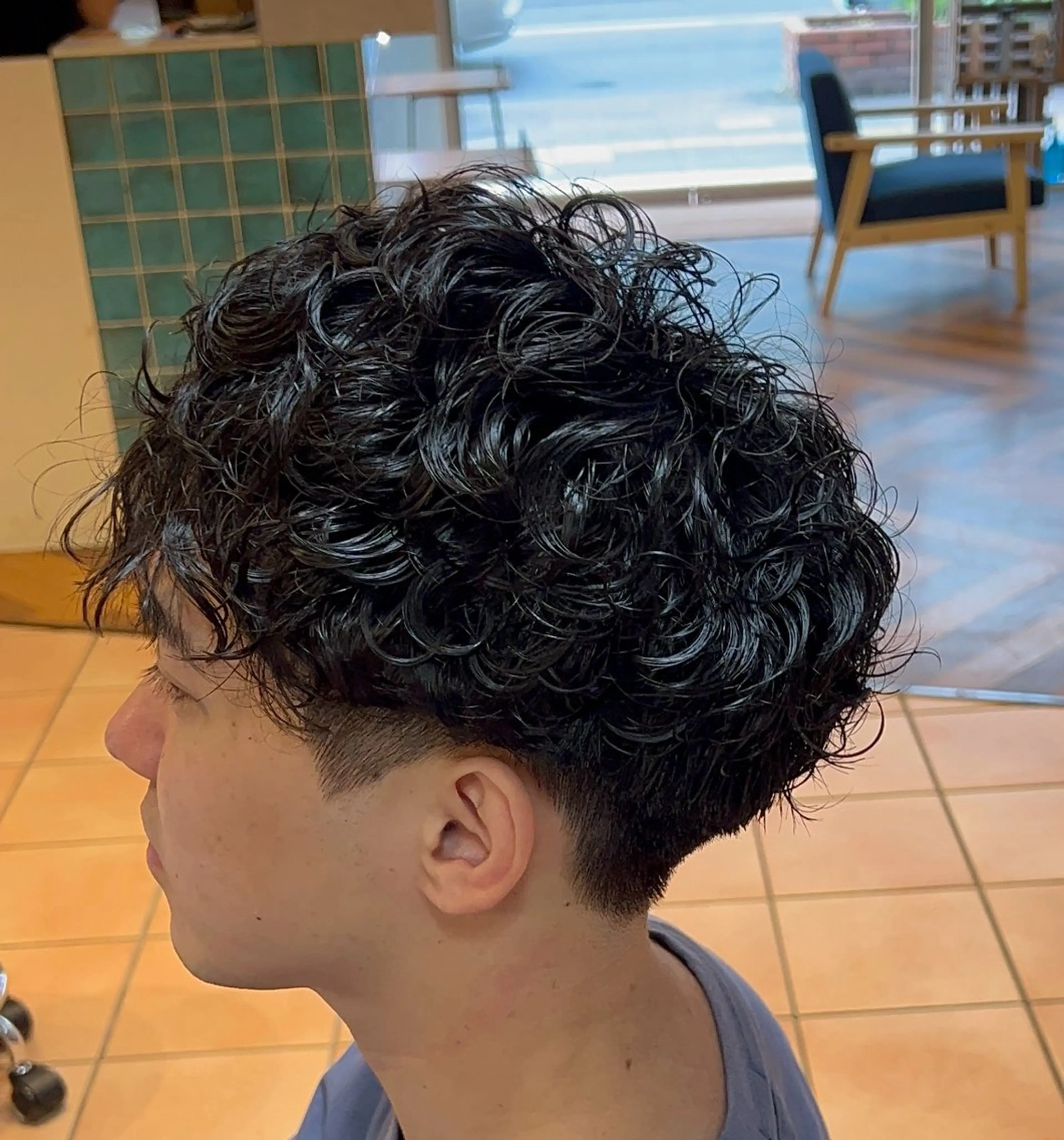 ショート パーマ メンズ カット パーマ トリートメント 朝3分でキマる 村上陸のヘアスタイル