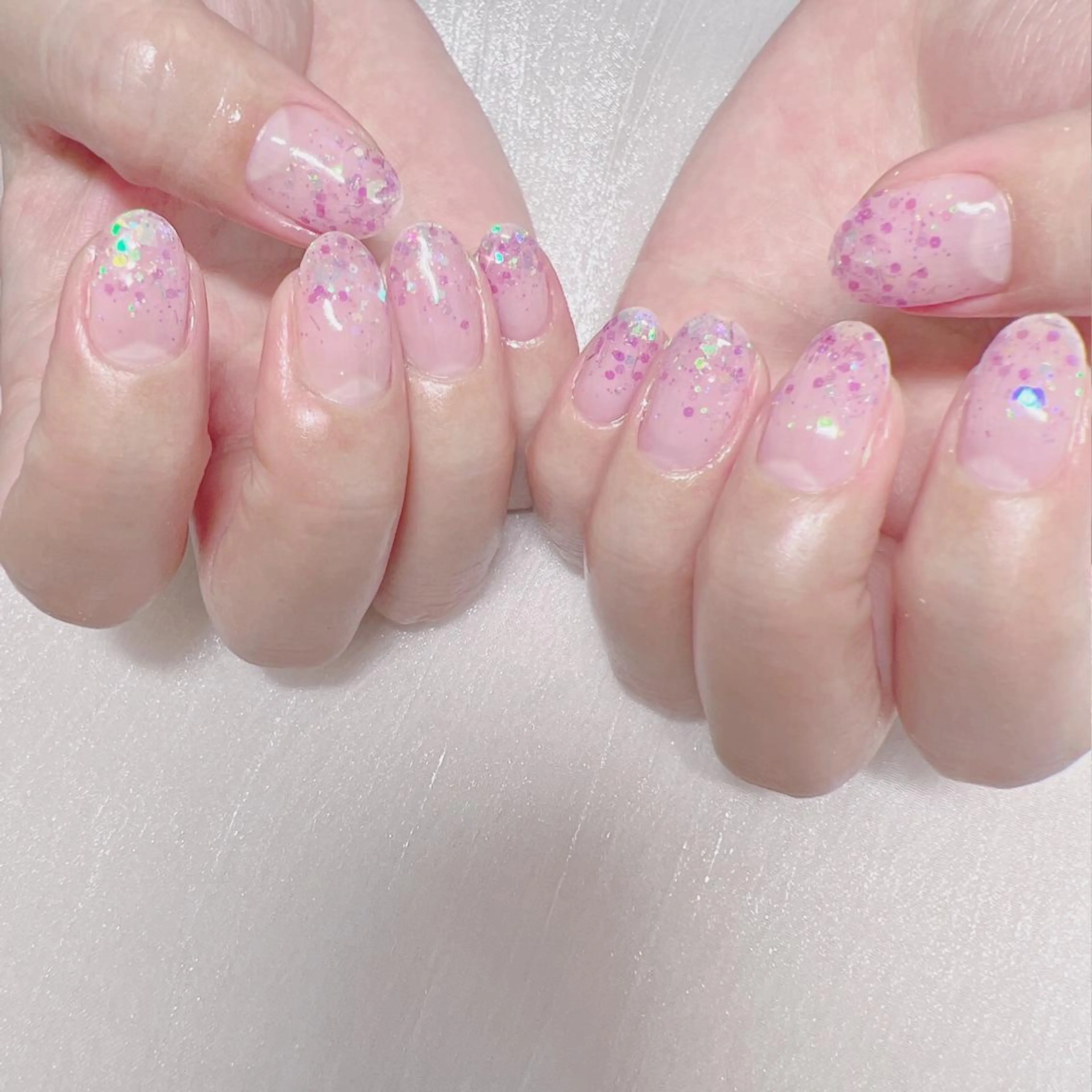 ネイル オーロラネイル フットネイル フレンチネイル ジェルネイル 韓国ネイル ハンドネイル ハンドケア 【ENサロン】 Rei🎀Nailのネイルデザイン