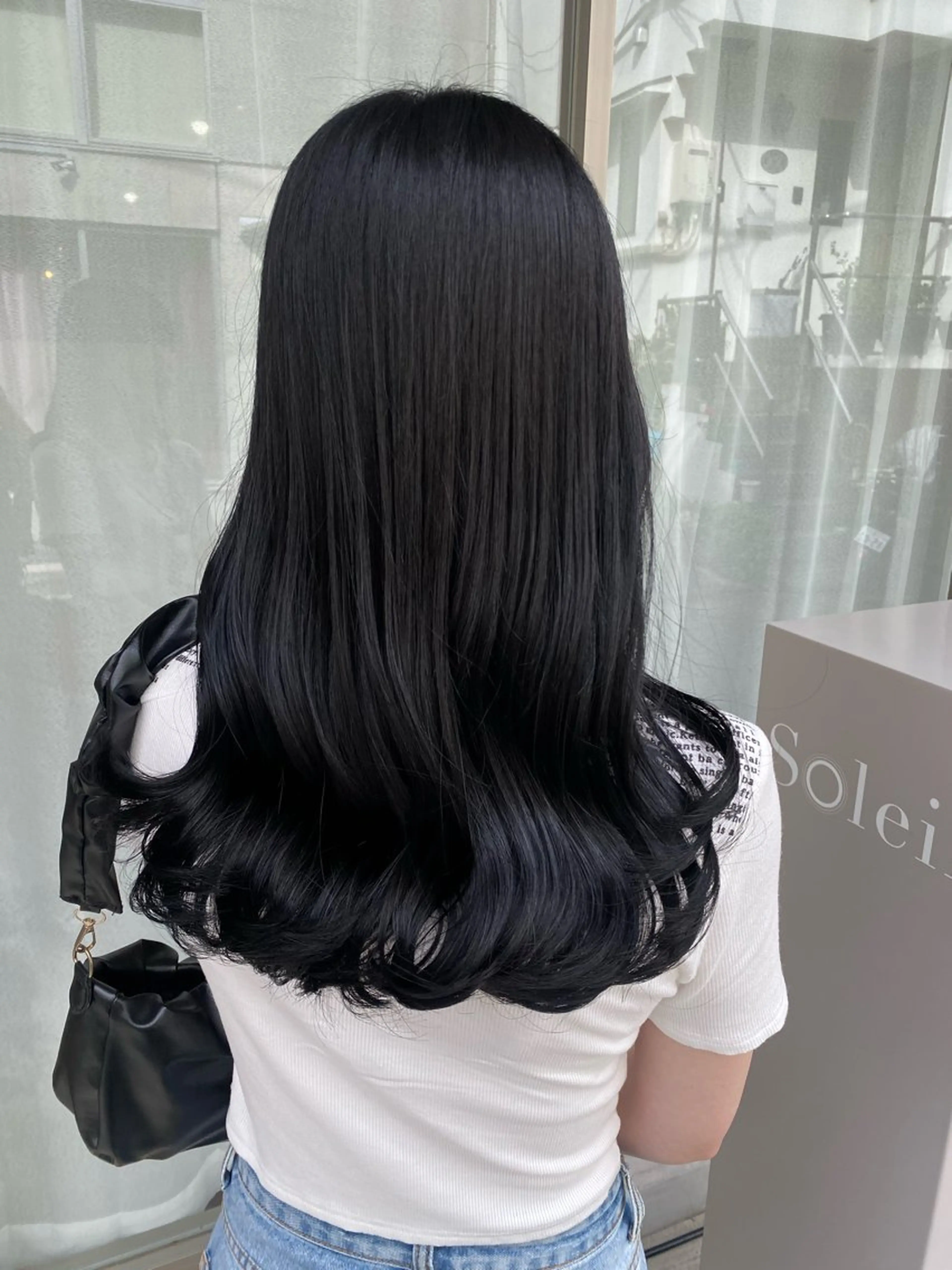 セミロング カラー 黒髪 ブルーカラー ブルーブラック カット ヘアカラー トリートメント グレージュ/レイヤー /韓国ヘア/RISAのヘアスタイル