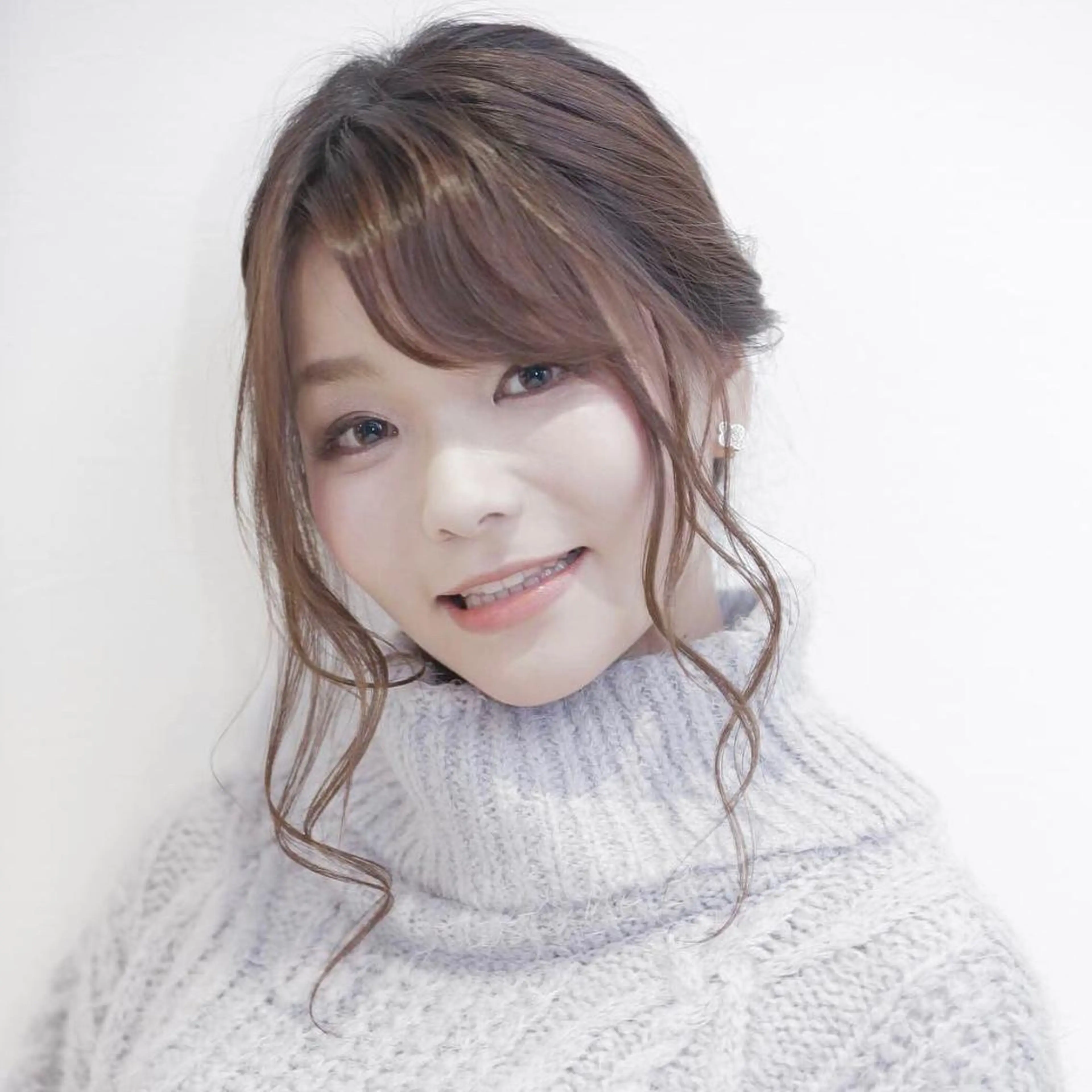 セミロング ヘアアレンジ ヘアセット ショート×カラー 🦊堀米早紀【荻窪】のマツエク・マツパデザイン