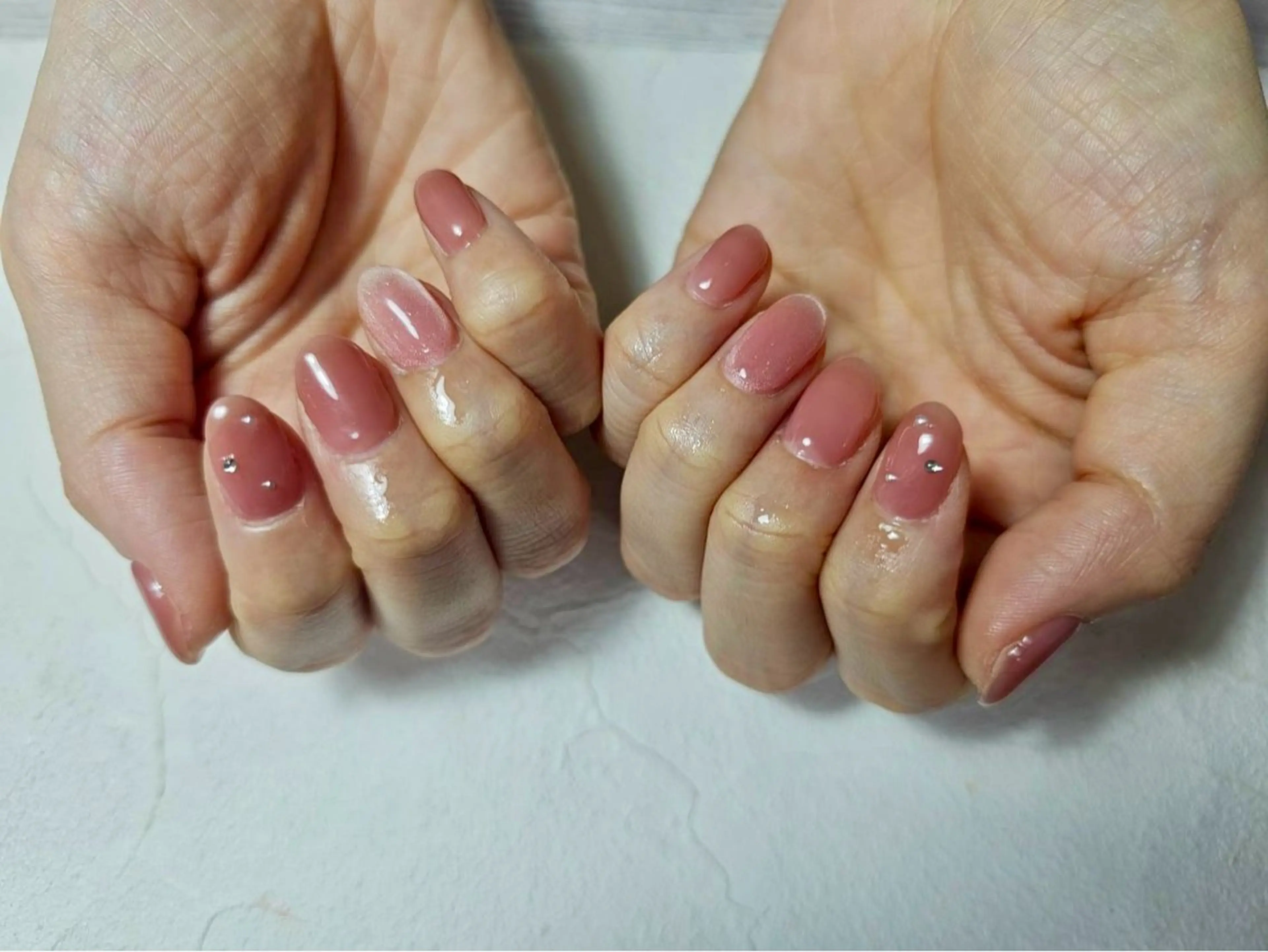 ネイル オーロラネイル フットネイル フレンチネイル ジェルネイル マグネットネイル mogunail &blowのネイルデザイン