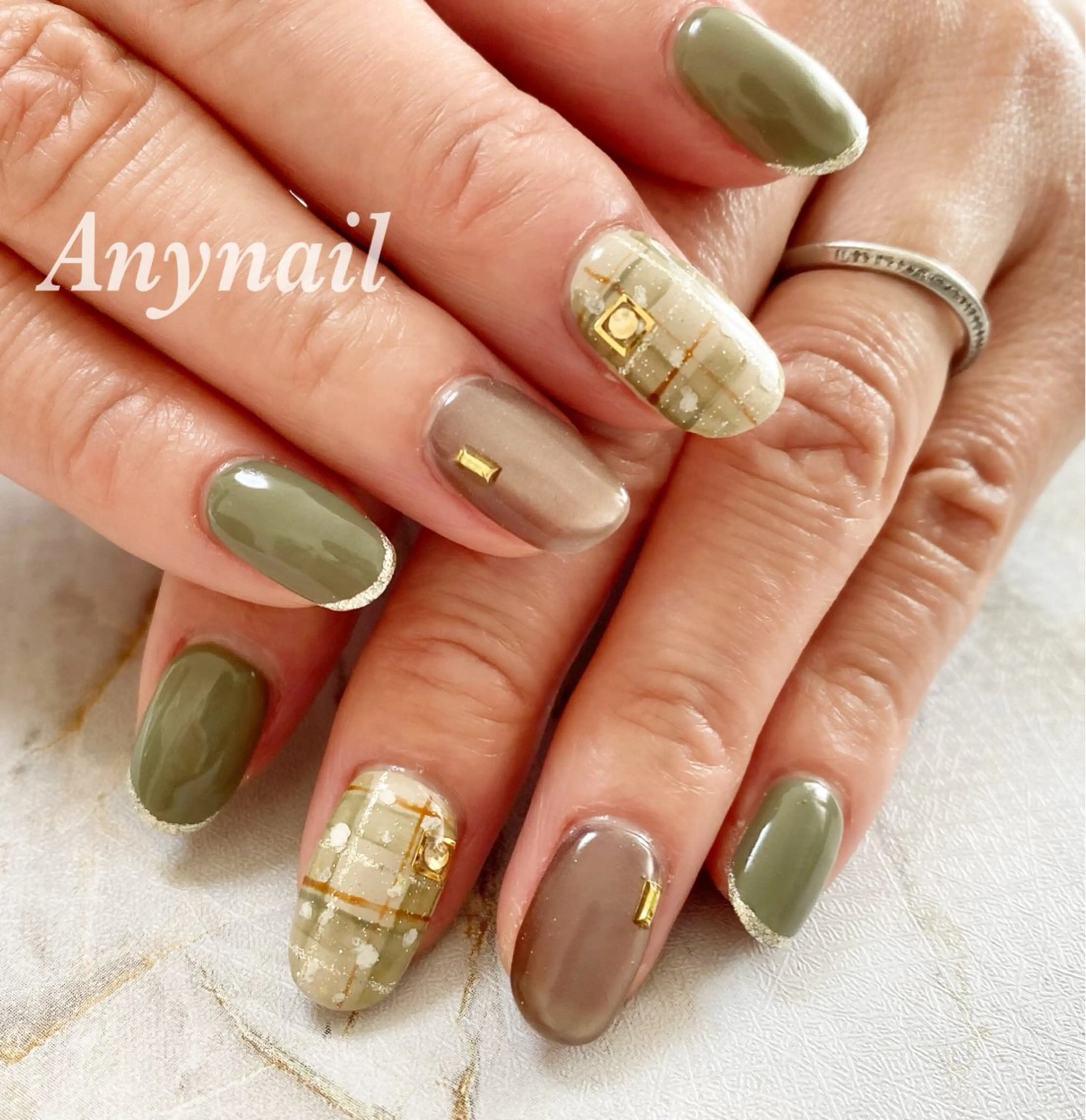 ネイル ブルー マグネットネイル オフィスネイル 冬ネイル ハンドネイル 岩澤 恵子のネイルデザイン