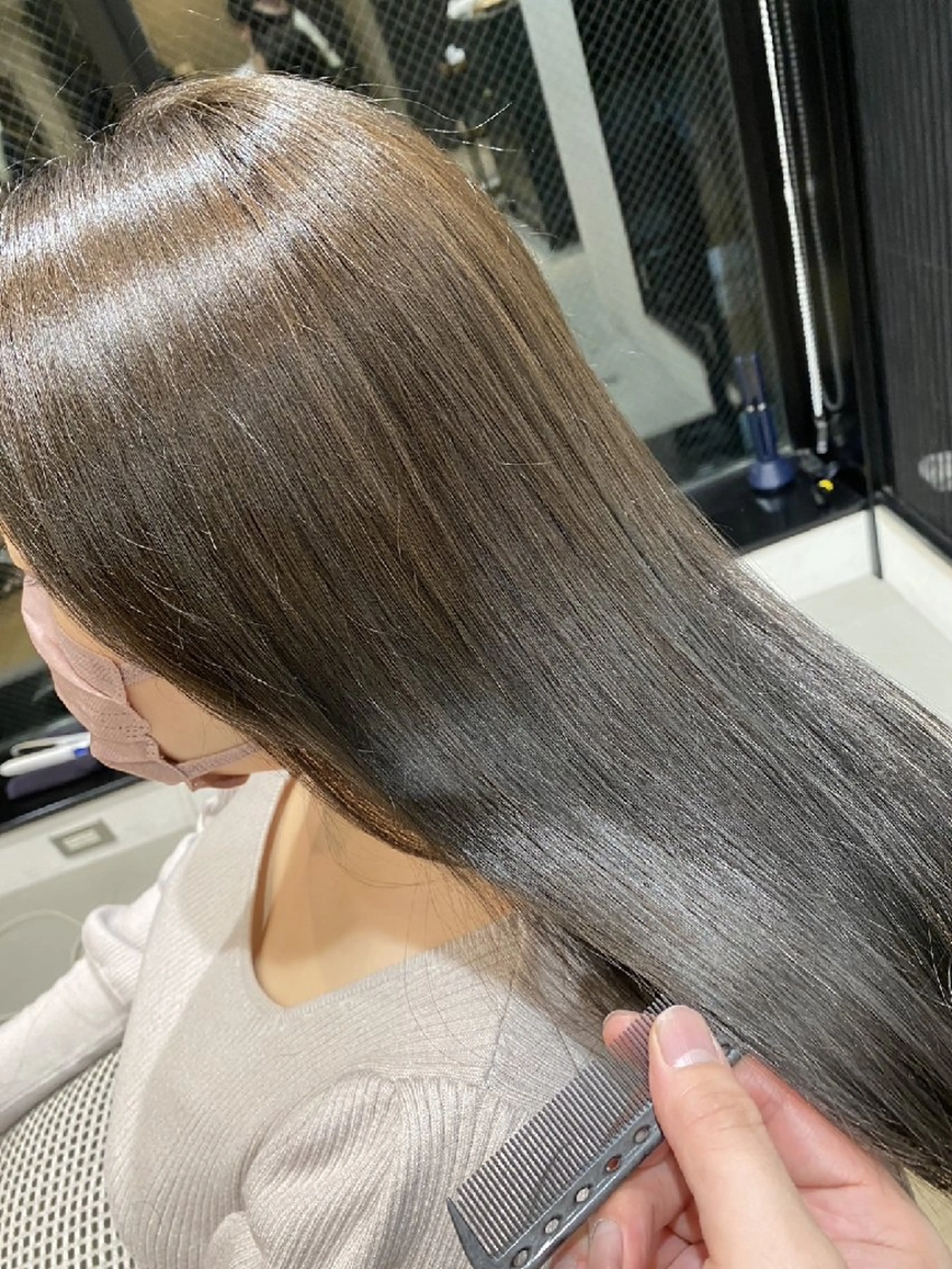 ロング カラー 深夜まで営業中‼️ レム髪質改善のヘアスタイル