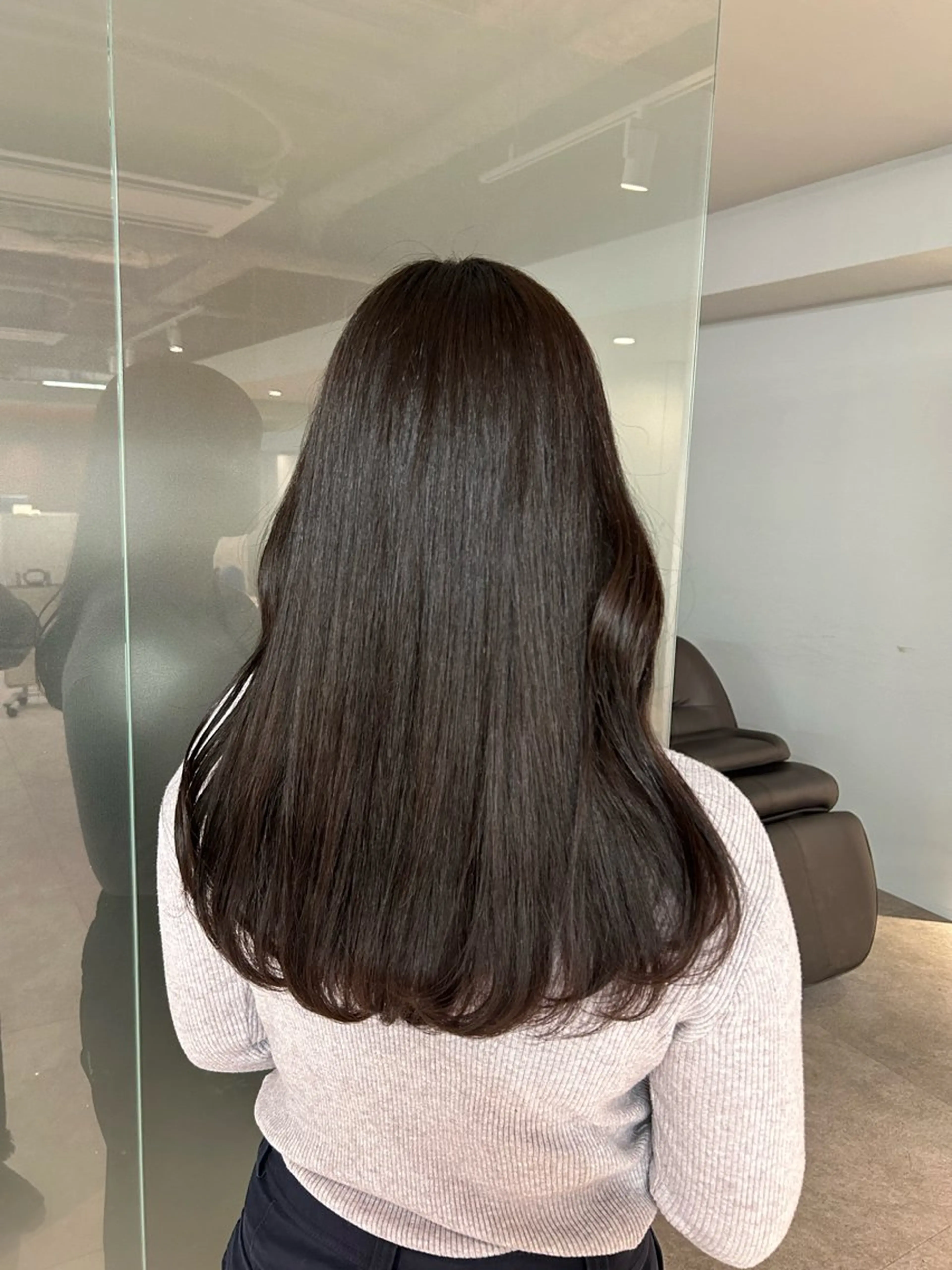 ロング FILMS haru 暖色/ぱつっとbobのヘアスタイル