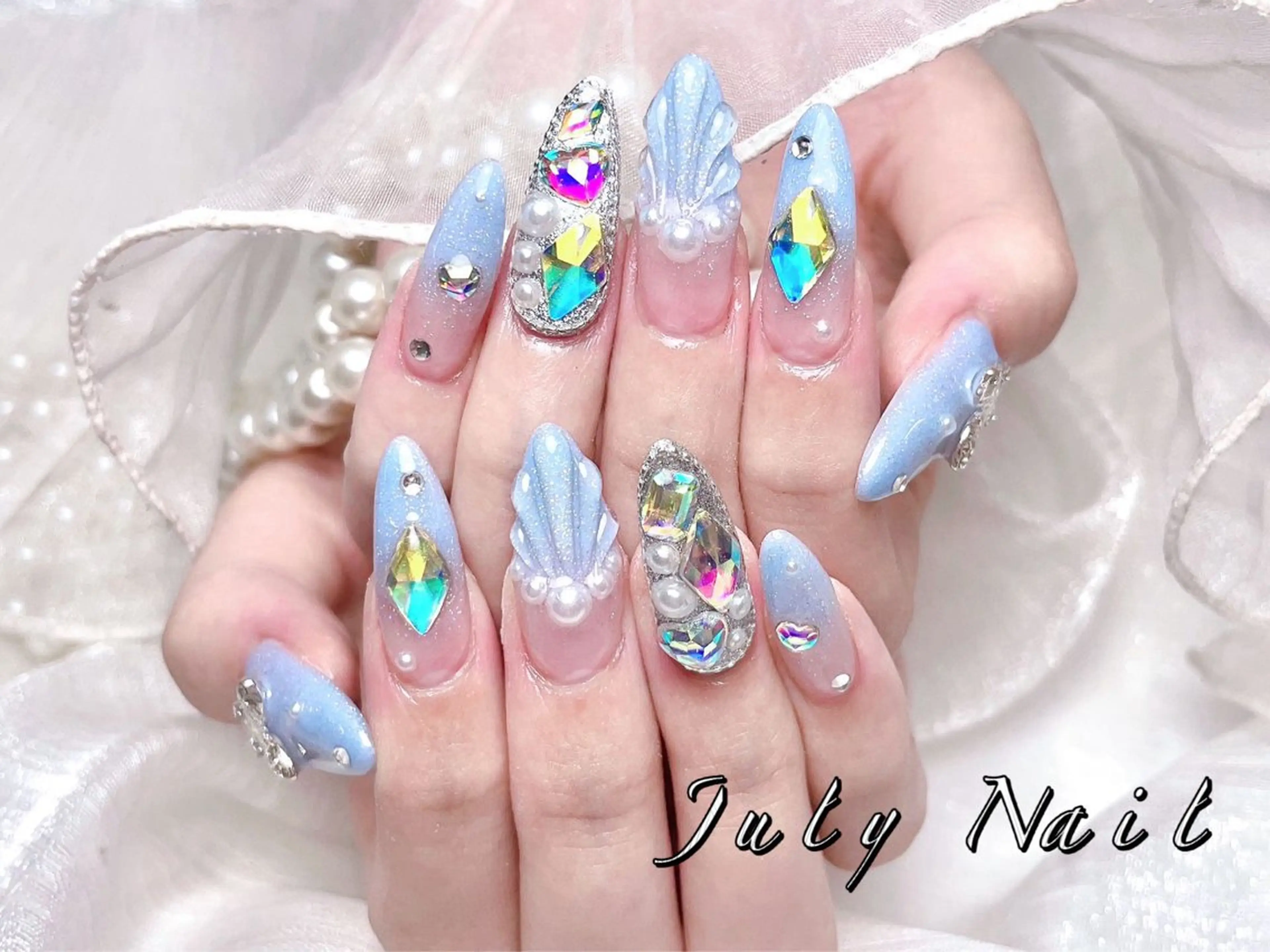 カラー July Nail 新横浜駅のネイルデザイン