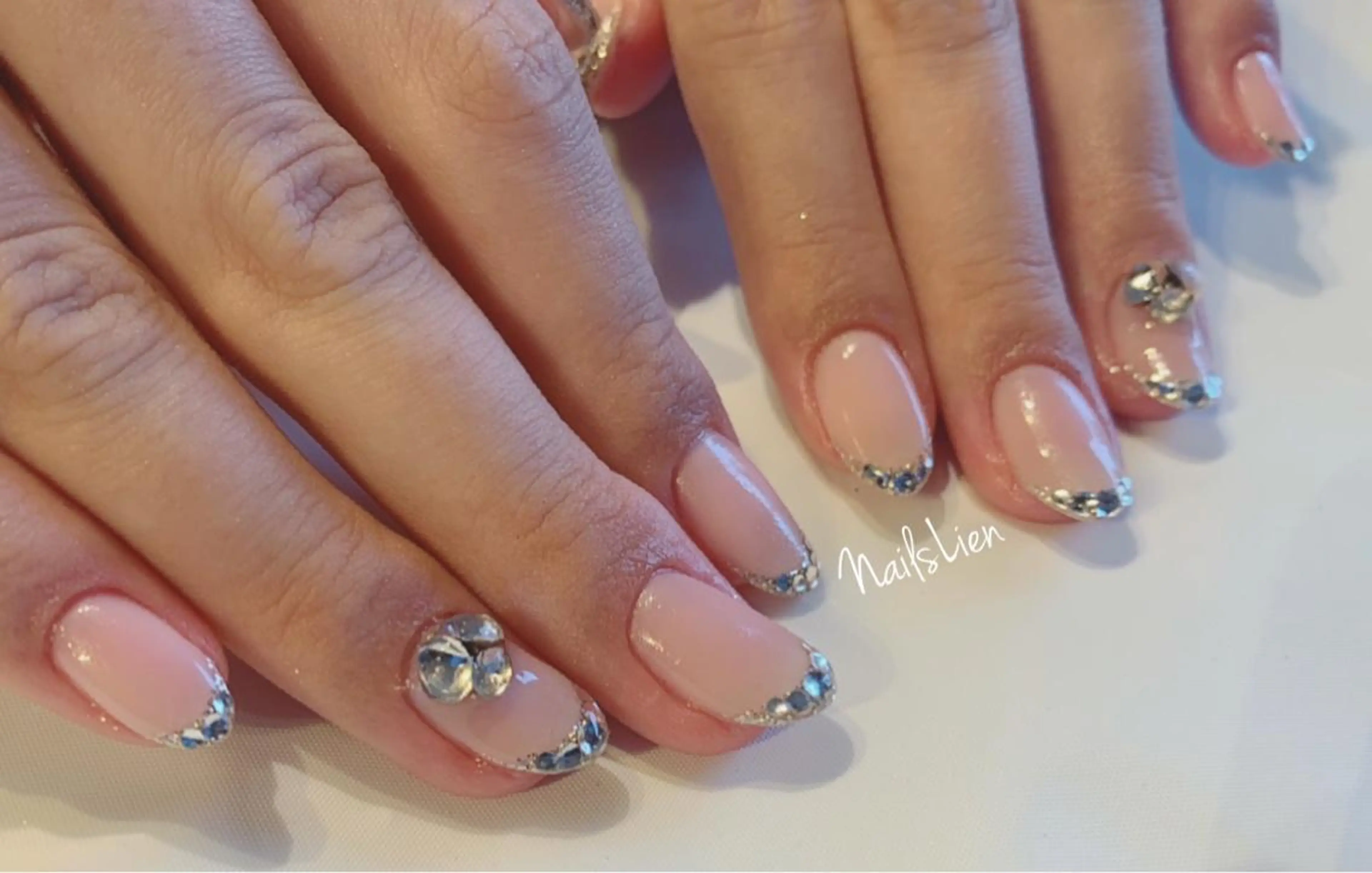 ネイル フレンチネイル ラメ(グリッター) ワンカラーネイル ブライダルネイル studio e n / RiNのネイルデザイン