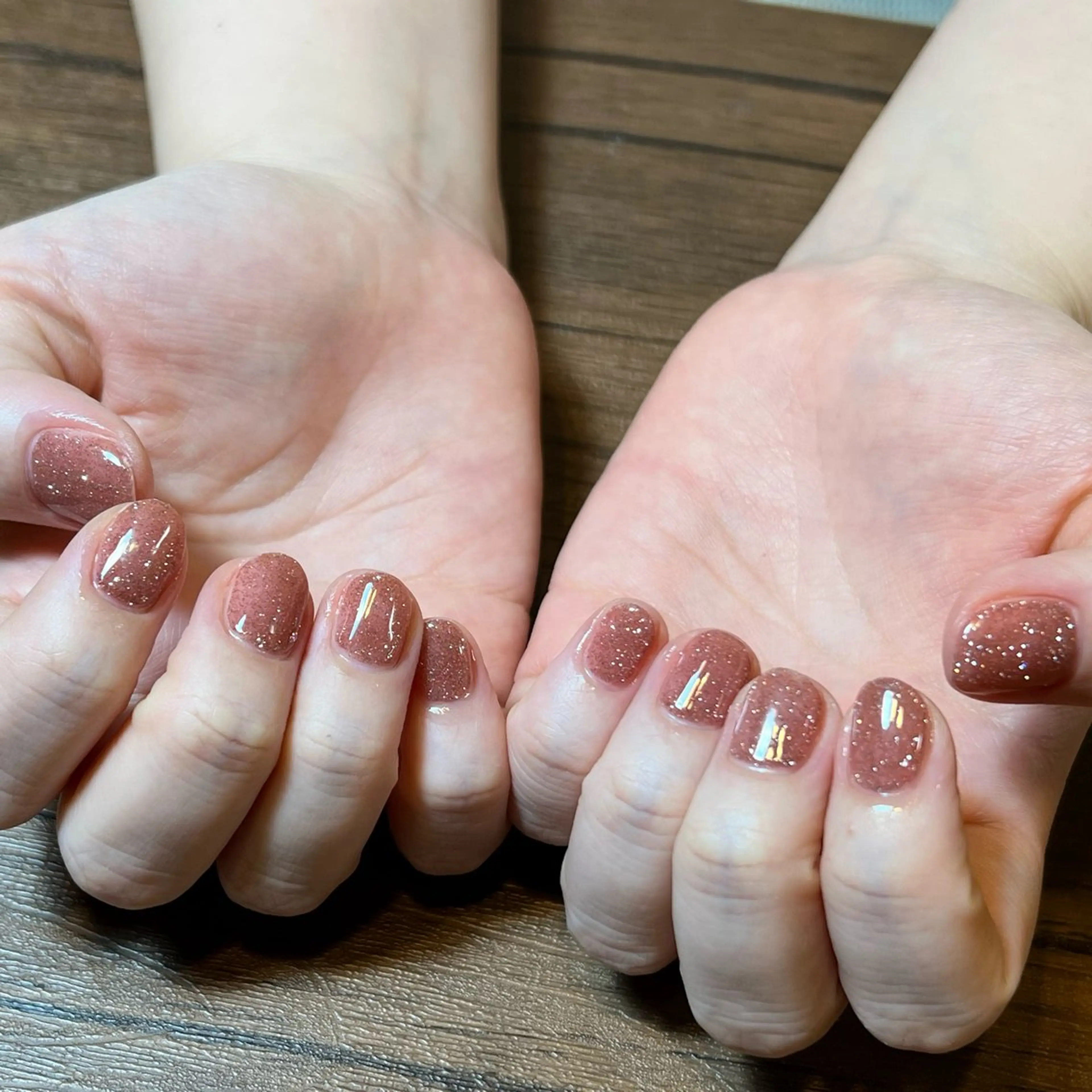 ネイル HENRIETTA NAILSALONのネイルデザイン