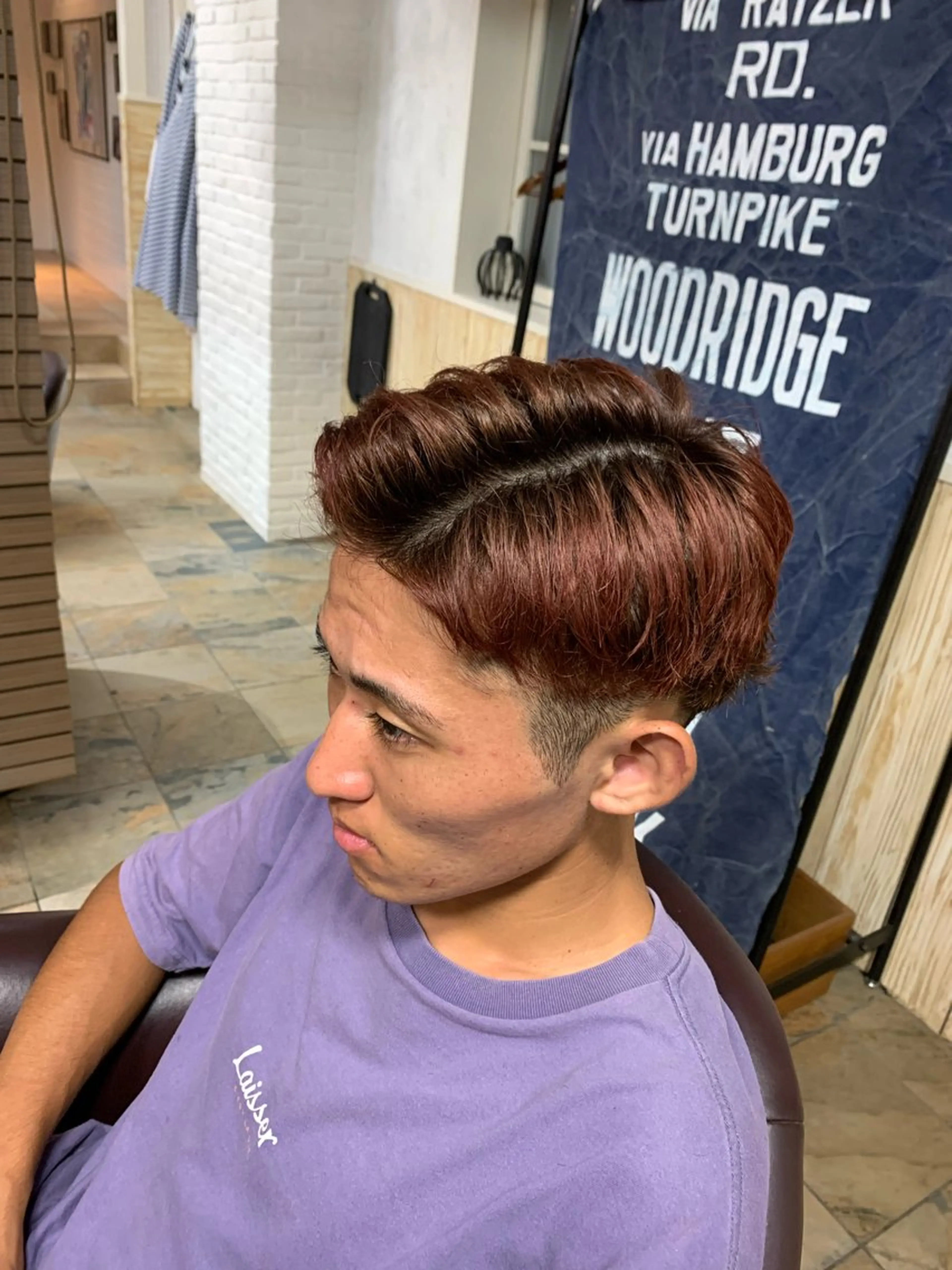 ショート カラー メンズ メンズブリーチ 七三 ブリーチ ショートヘア フェードカット/メン ズパーマ/森巧真のヘアスタイル