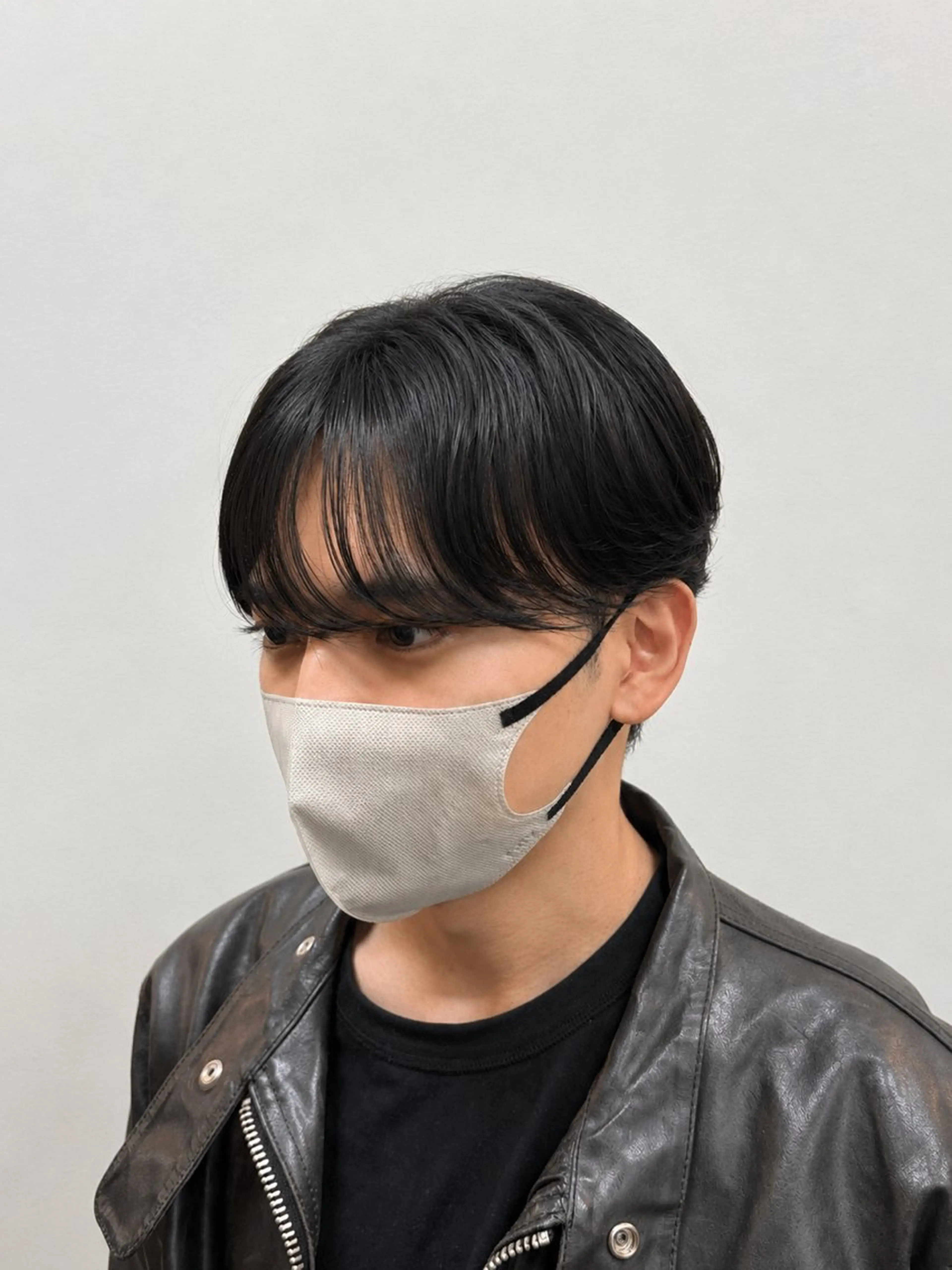 ショート パーマ メンズ マッシュ シースルーマッシュ 縮毛矯正 韓国メンズヘア/ 毛流れヘア　須田龍世のヘアスタイル