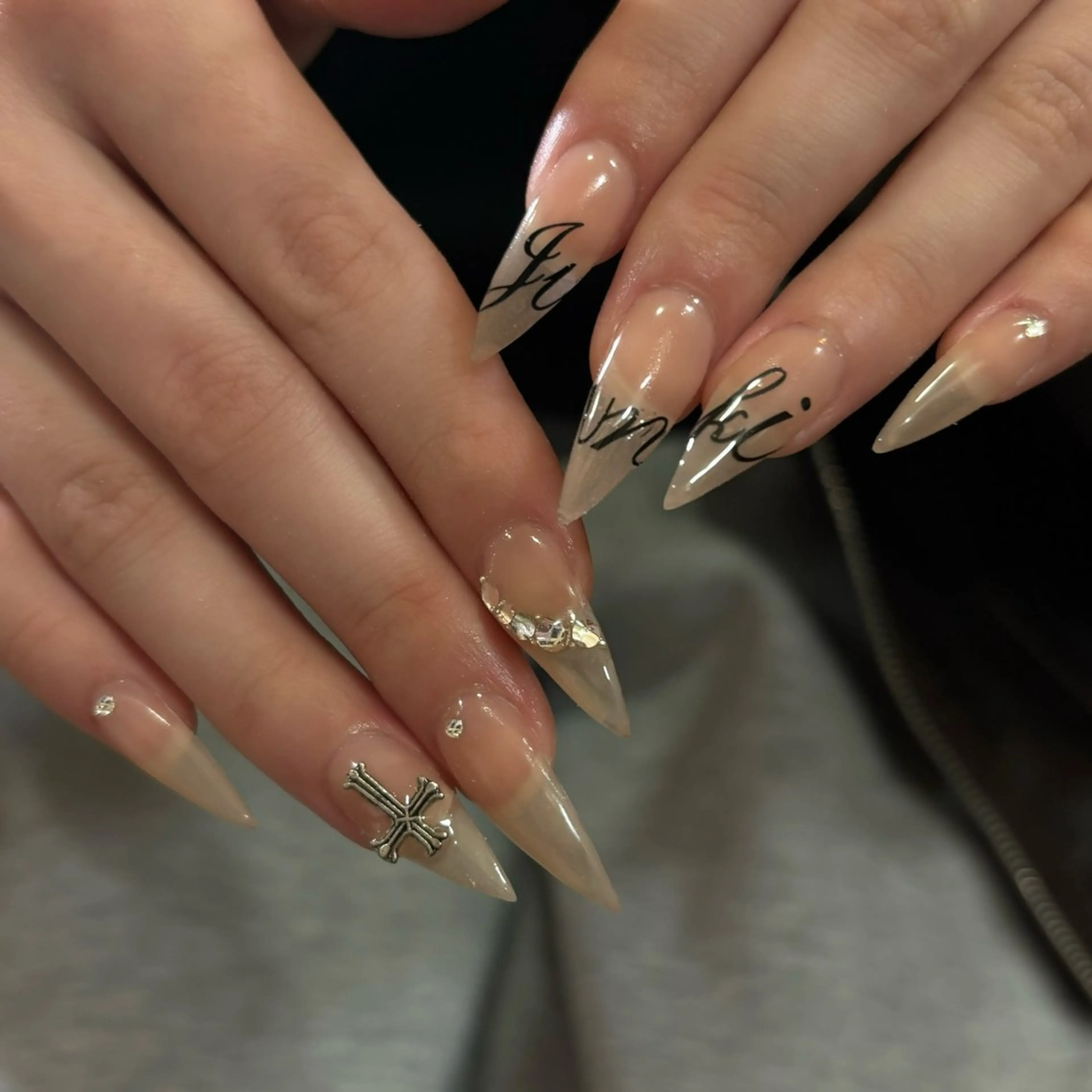 ネイル Nailist Rinaのネイルデザイン