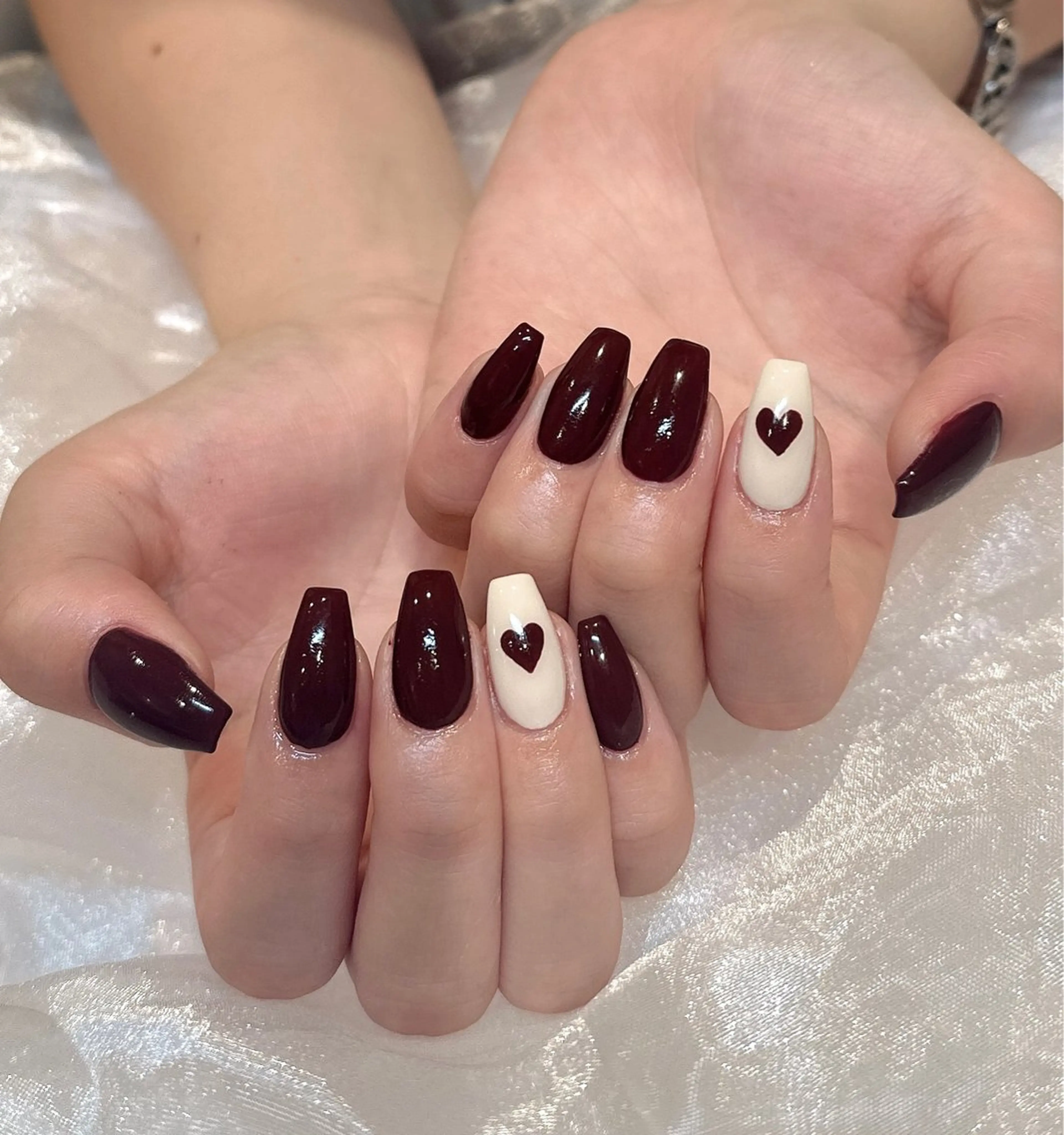 ネイル ハンドネイル 🧸原宿の美フォルム ネイリスト🧸いいだのネイルデザイン