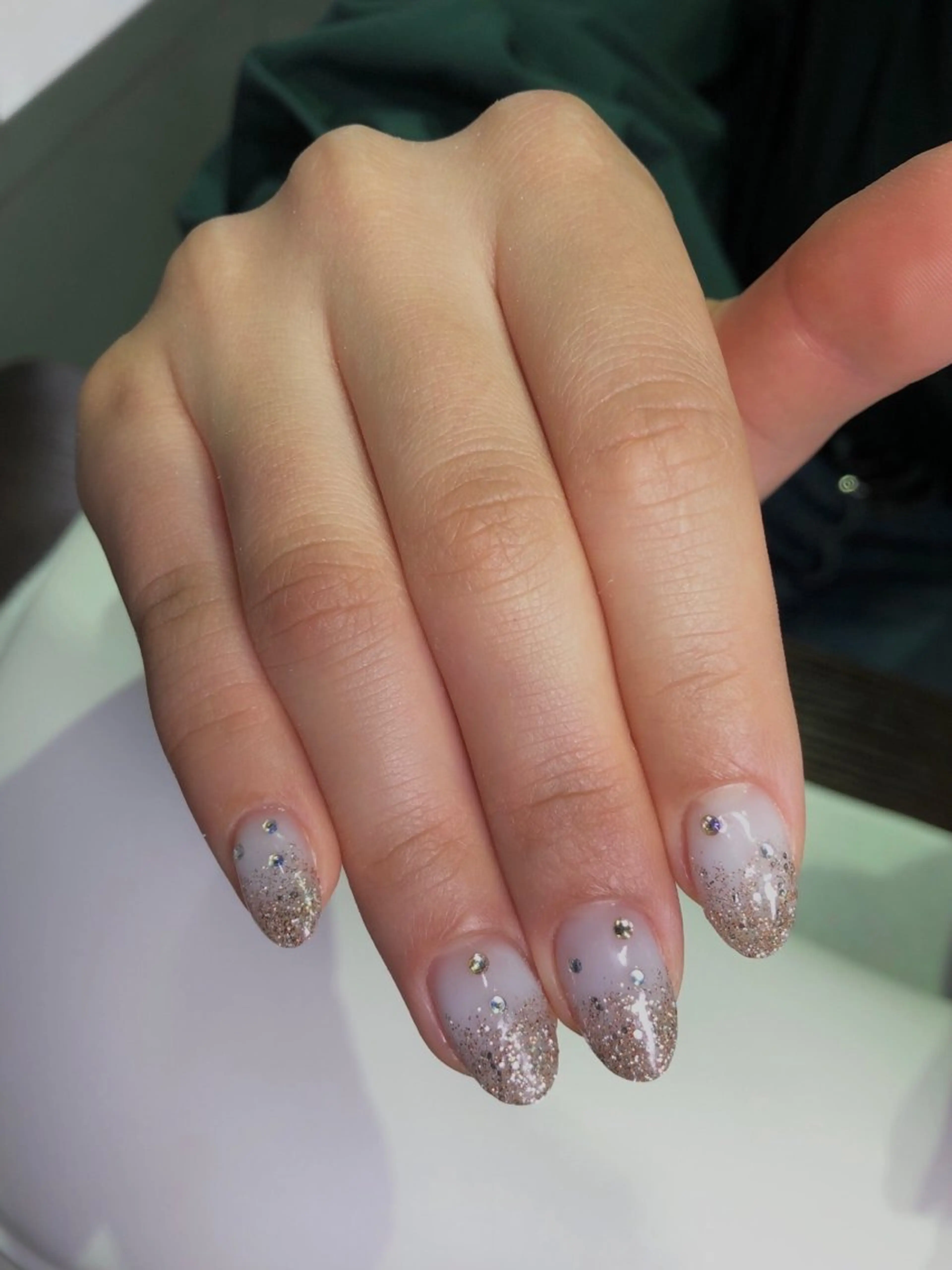 ネイル Raduga Nail Design所属・🤎🩷 AnnaMariyaのネイルデザイン