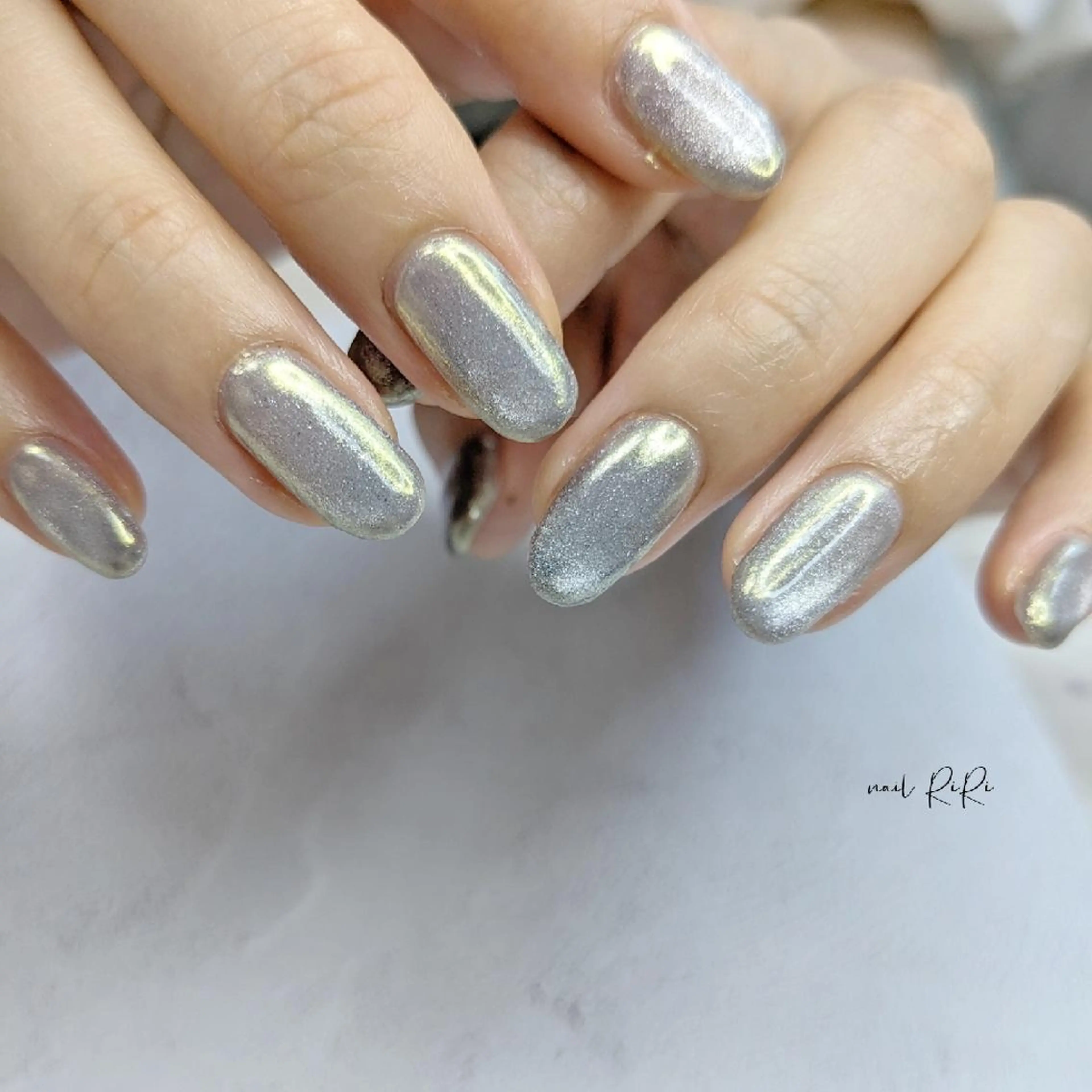 ネイル オーロラネイル nail RiRi アトレナチュラのエステ・リラクイメージ