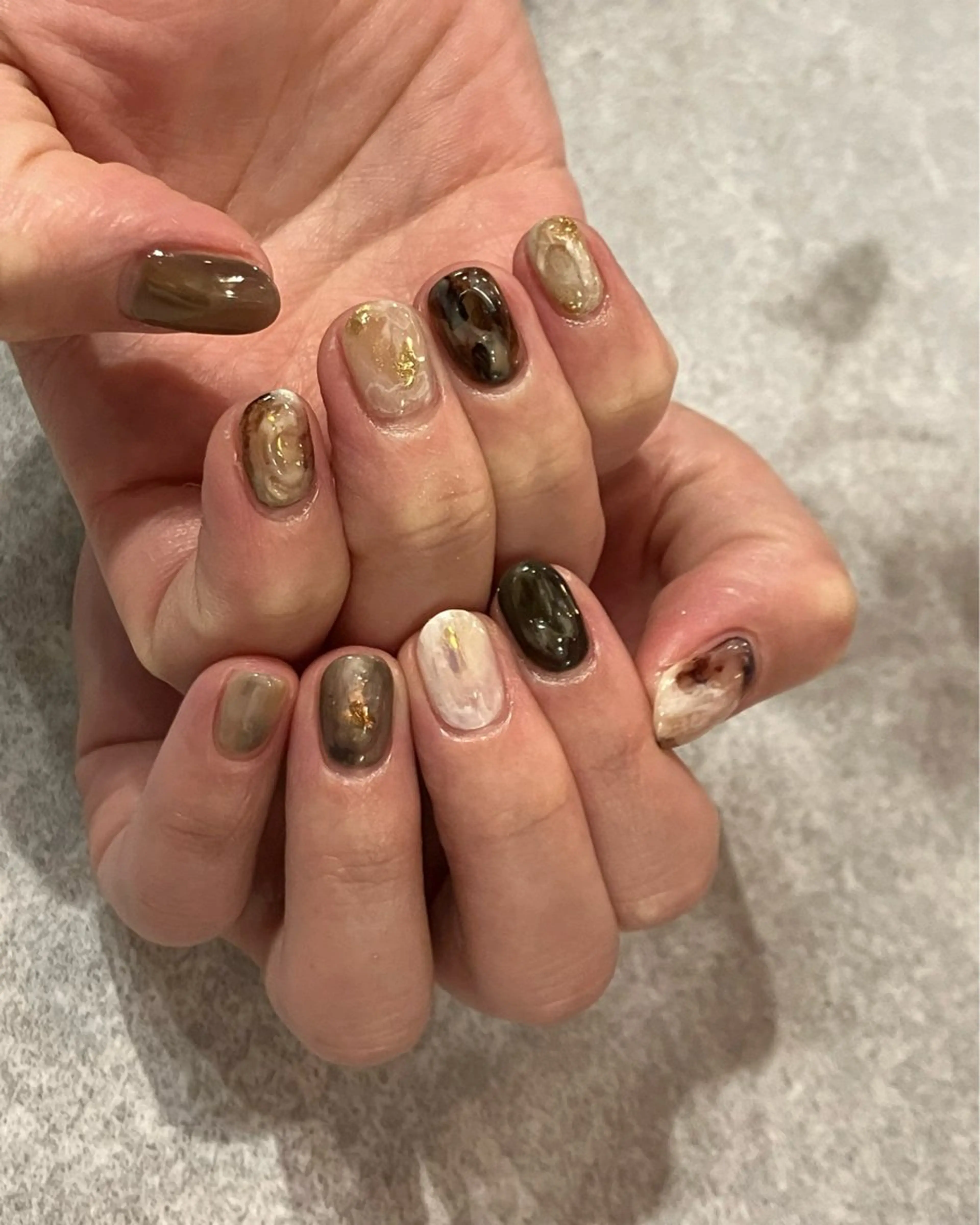 ネイル アートネイル ブラウン 長さ出し ジェルネイル 氷ネイル・うるうるネイル ハンドネイル nail salon Soeurのネイルデザイン