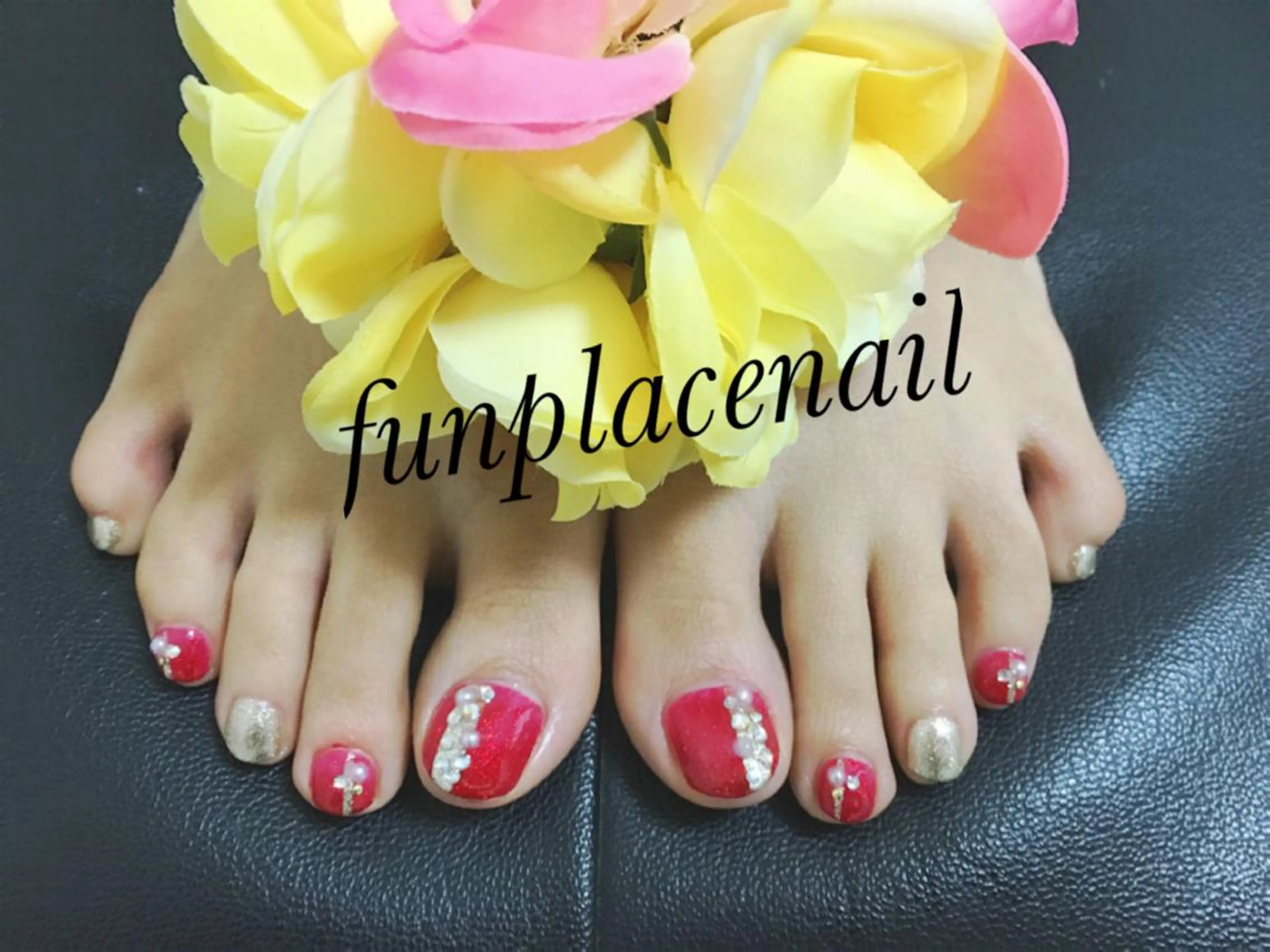 ショート ミディアム セミロング ロング カラー パーマ ヘアアレンジ メンズ キッズ ネイル まつエク アートネイル フットネイル フェリーチェ瑞江店 新山のネイルデザイン