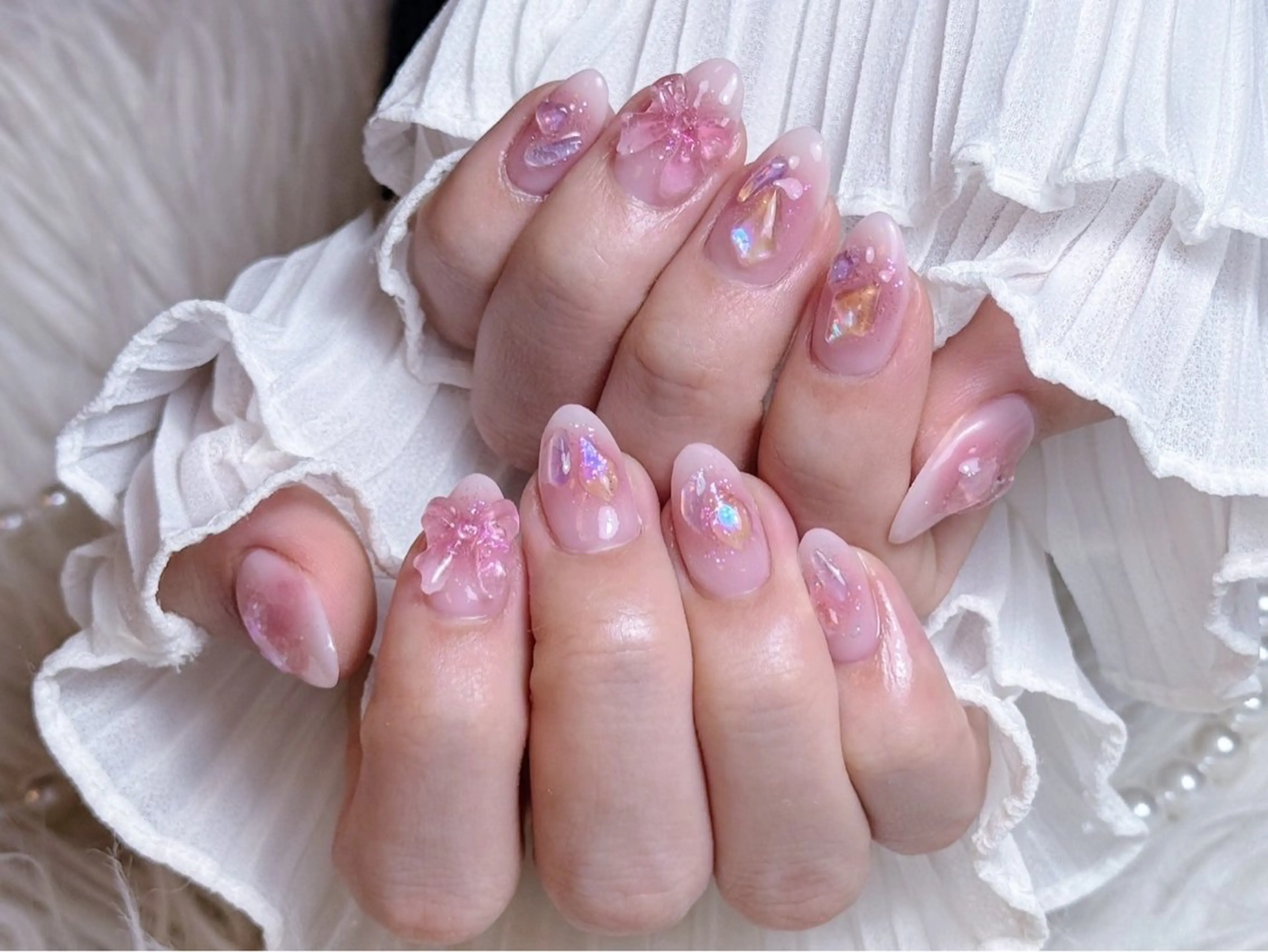 ネイル チークネイル 長さ出し フラワーネイル フレンチネイル ガーリー ハンドネイル ハンドケア NEW NAIL 池袋のネイルデザイン