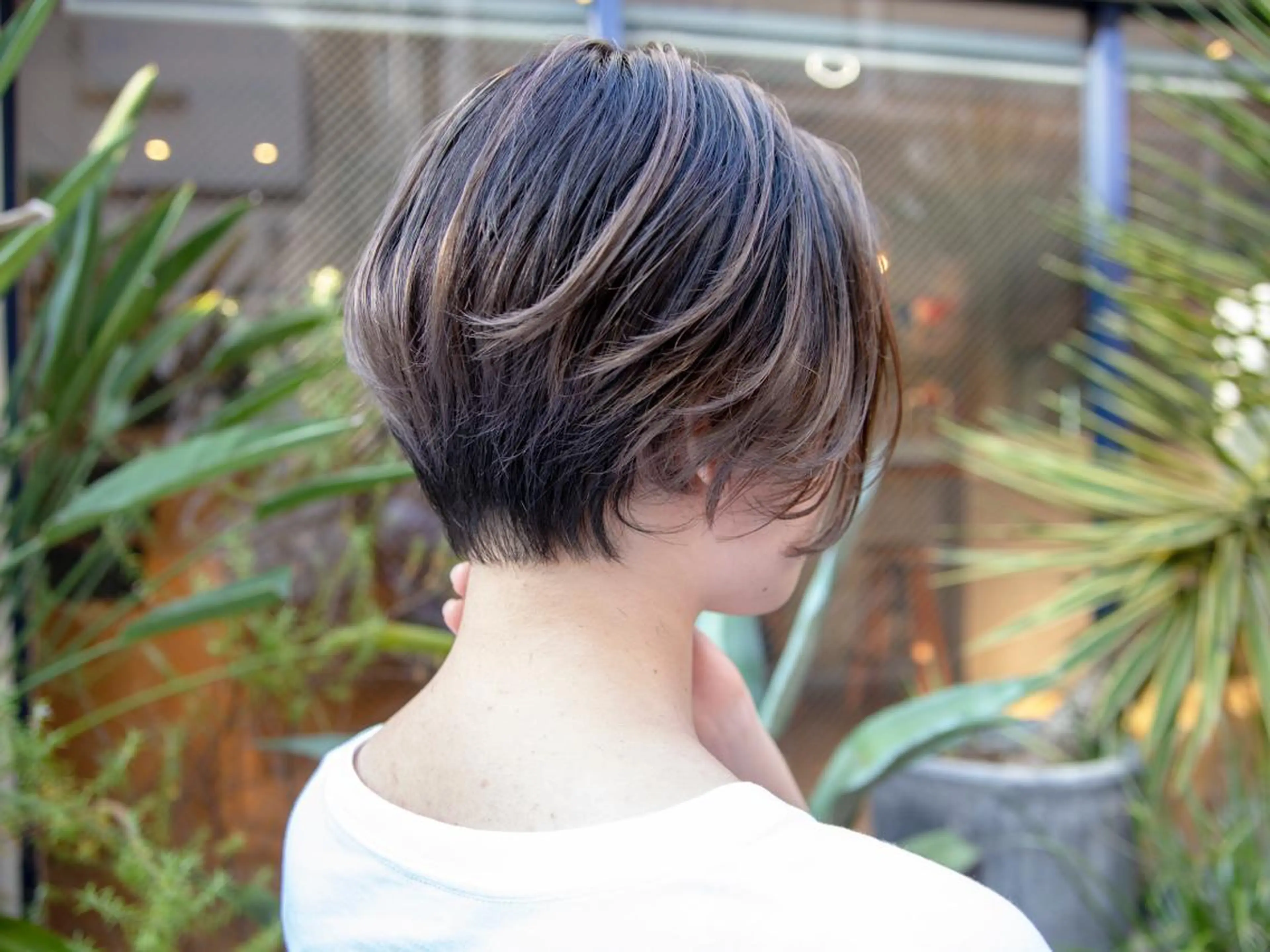 ショート カラー Re:ta Hair 飯田淳平のヘアスタイル
