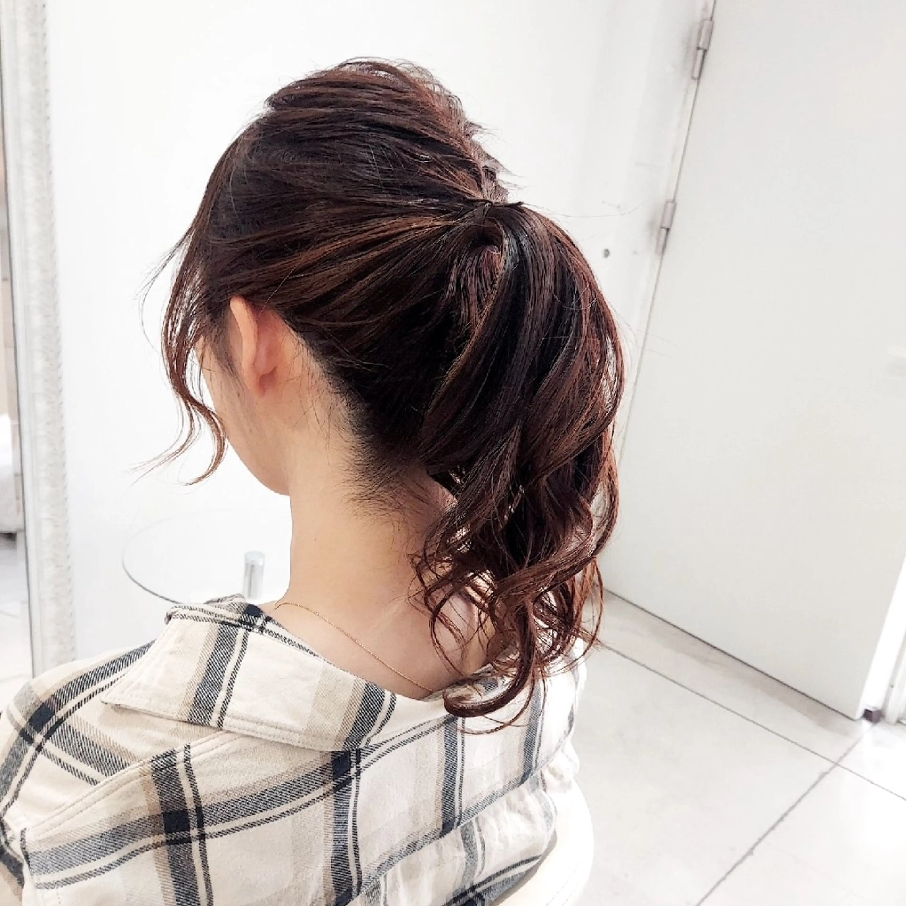 ヘアアレンジ セミロング ポニーテール 樋口 千尋のヘアスタイル