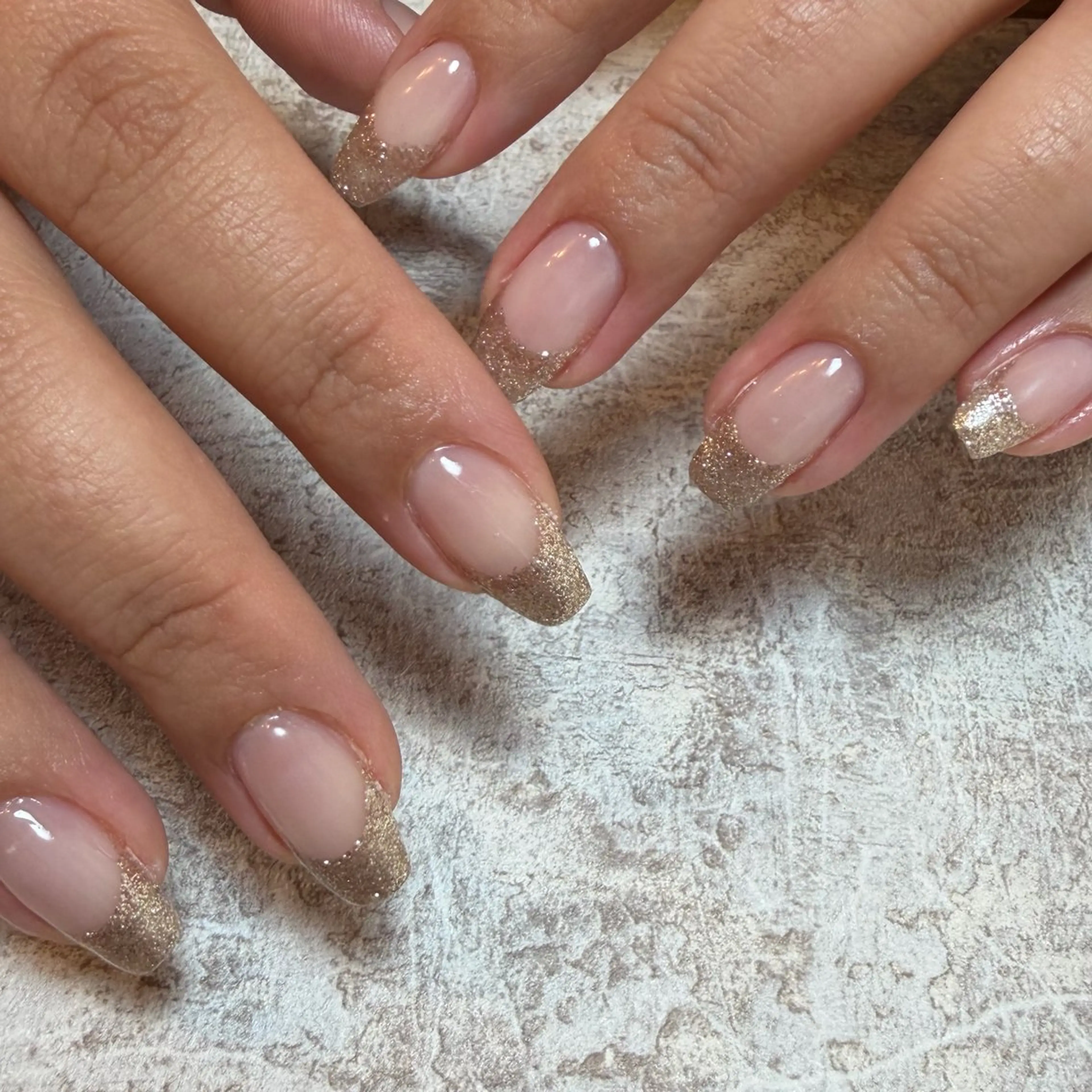ネイル フレンチネイル ラメ(グリッター) 自由が丘サロン あやめ💅のネイルデザイン