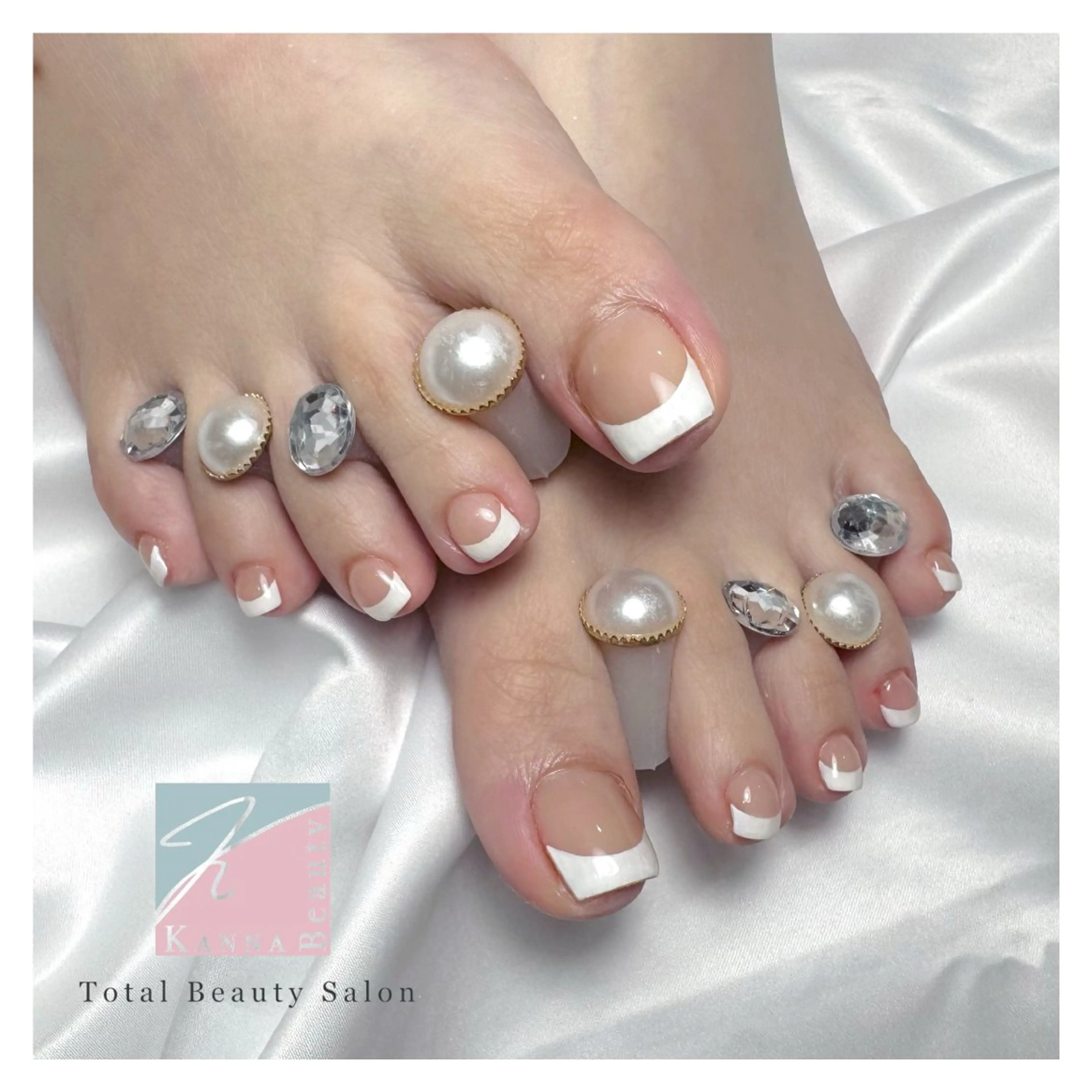 ネイル フットネイル ジェルネイル グラデーション キラキラネイル マグネットネイル フットネイル Kanna Yuki カンナユキのネイルデザイン