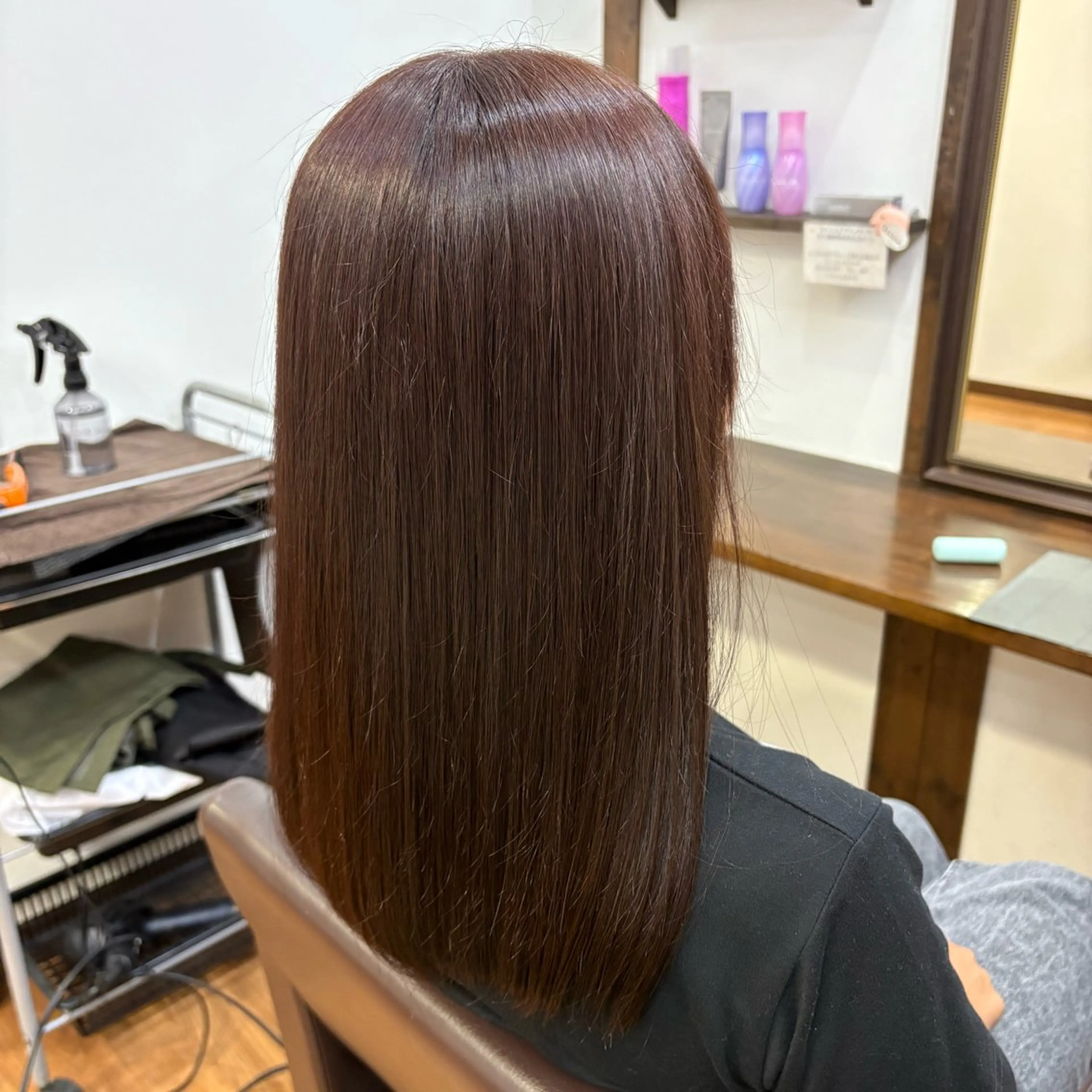 カラー 川崎 彩花のヘアスタイル