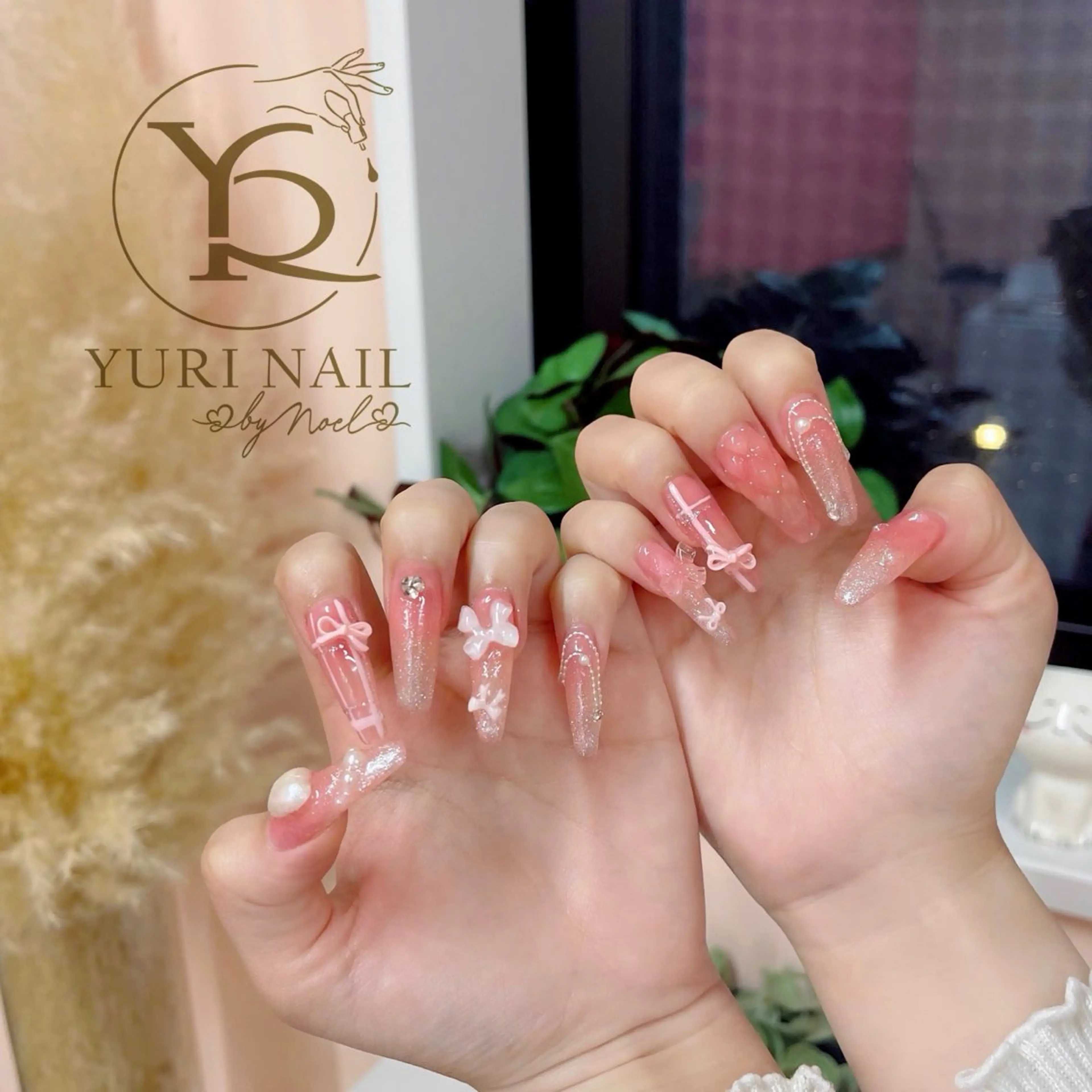 ネイル ハンドネイル フットネイル ハンドケア YURI Nail NARITAのネイルデザイン