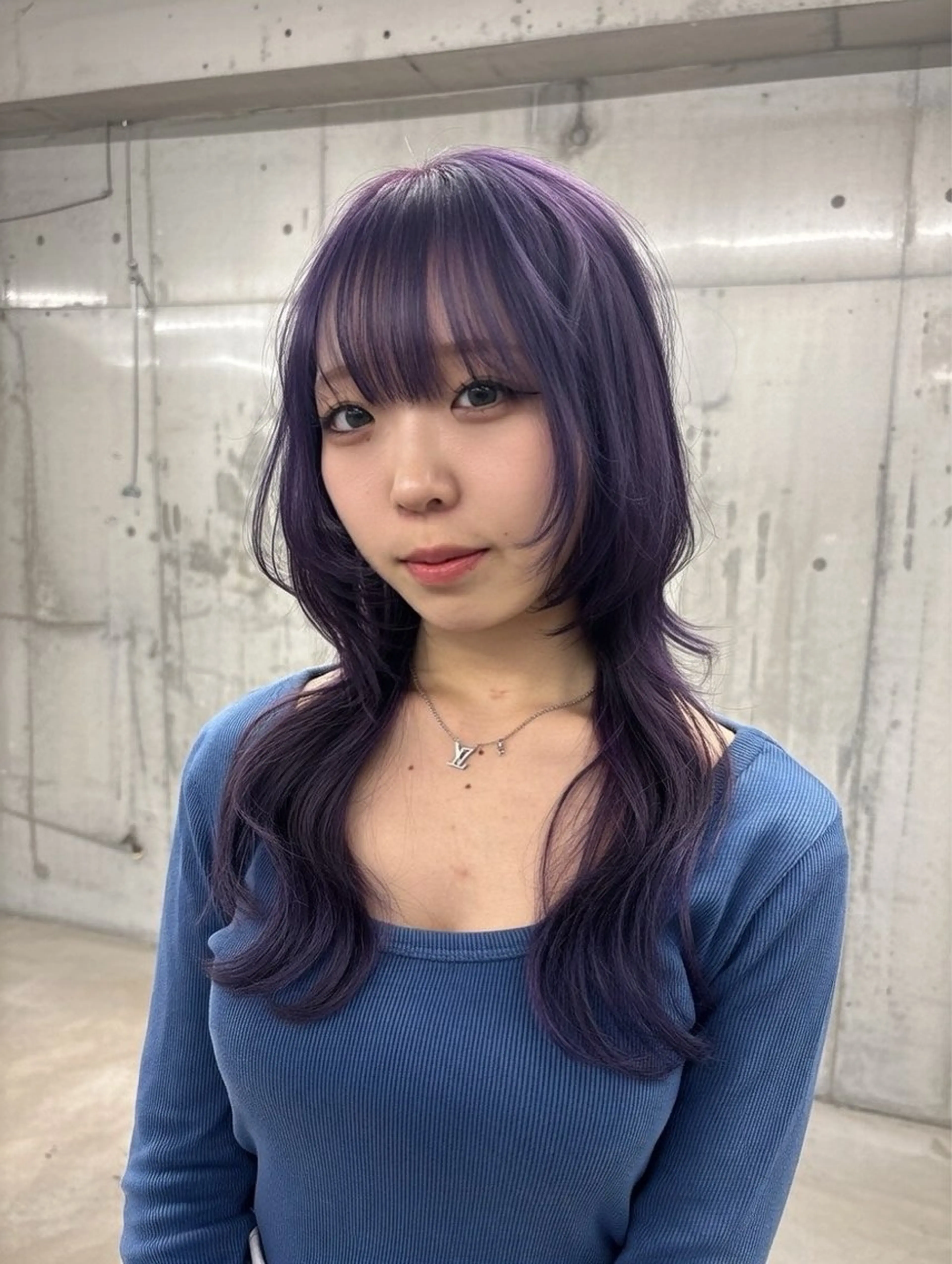 ミディアム AIRI🦋ブリーチ /レイヤー🦋のヘアスタイル