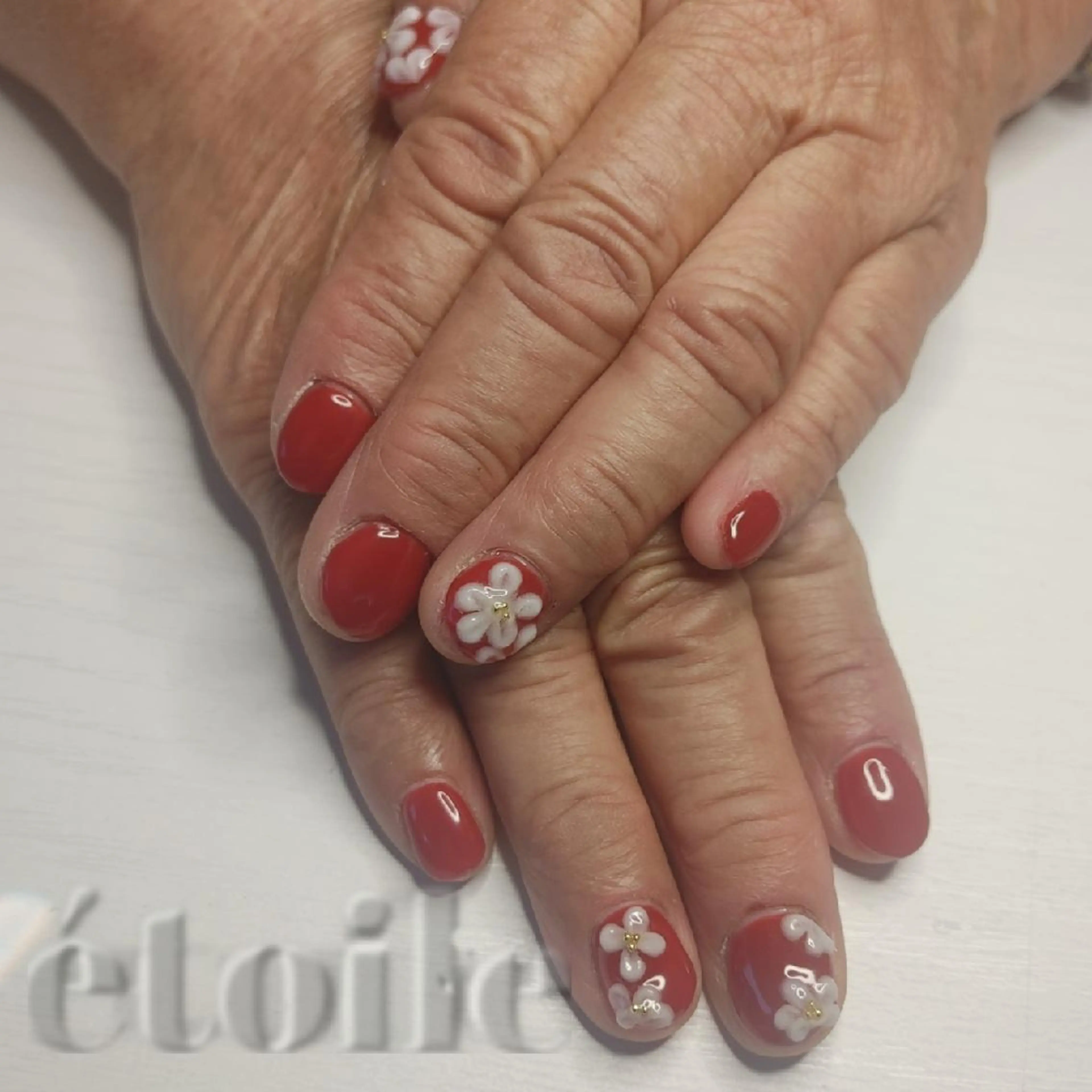 ネイル étoile(エトワール)所属・山田 可愛のネイルデザイン