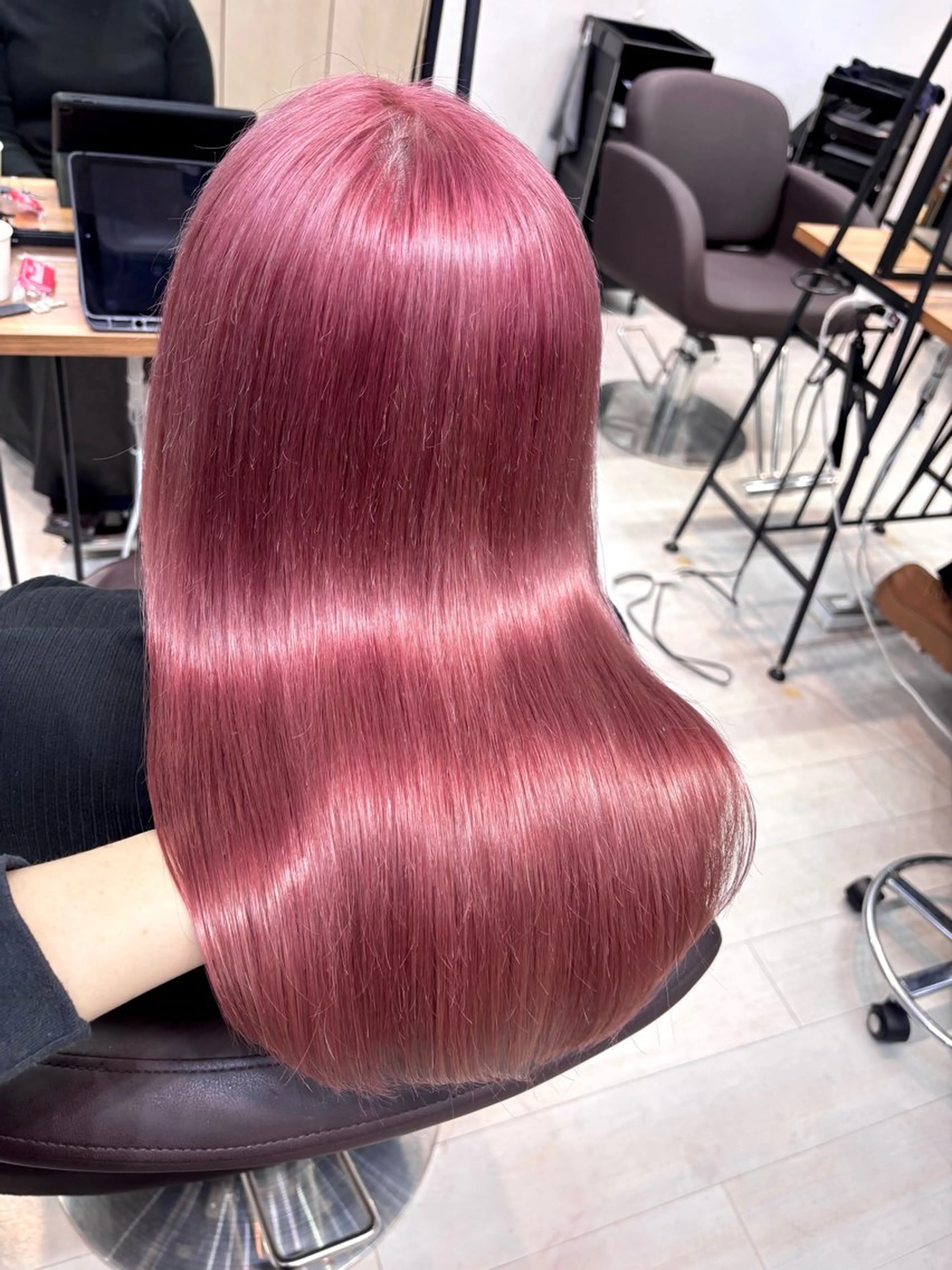 ロング ヘアカラー トリートメント ヘッドスパ ヘアセット 🪞透明感カラー🫧 縮毛矯正🥇かずきのヘアスタイル