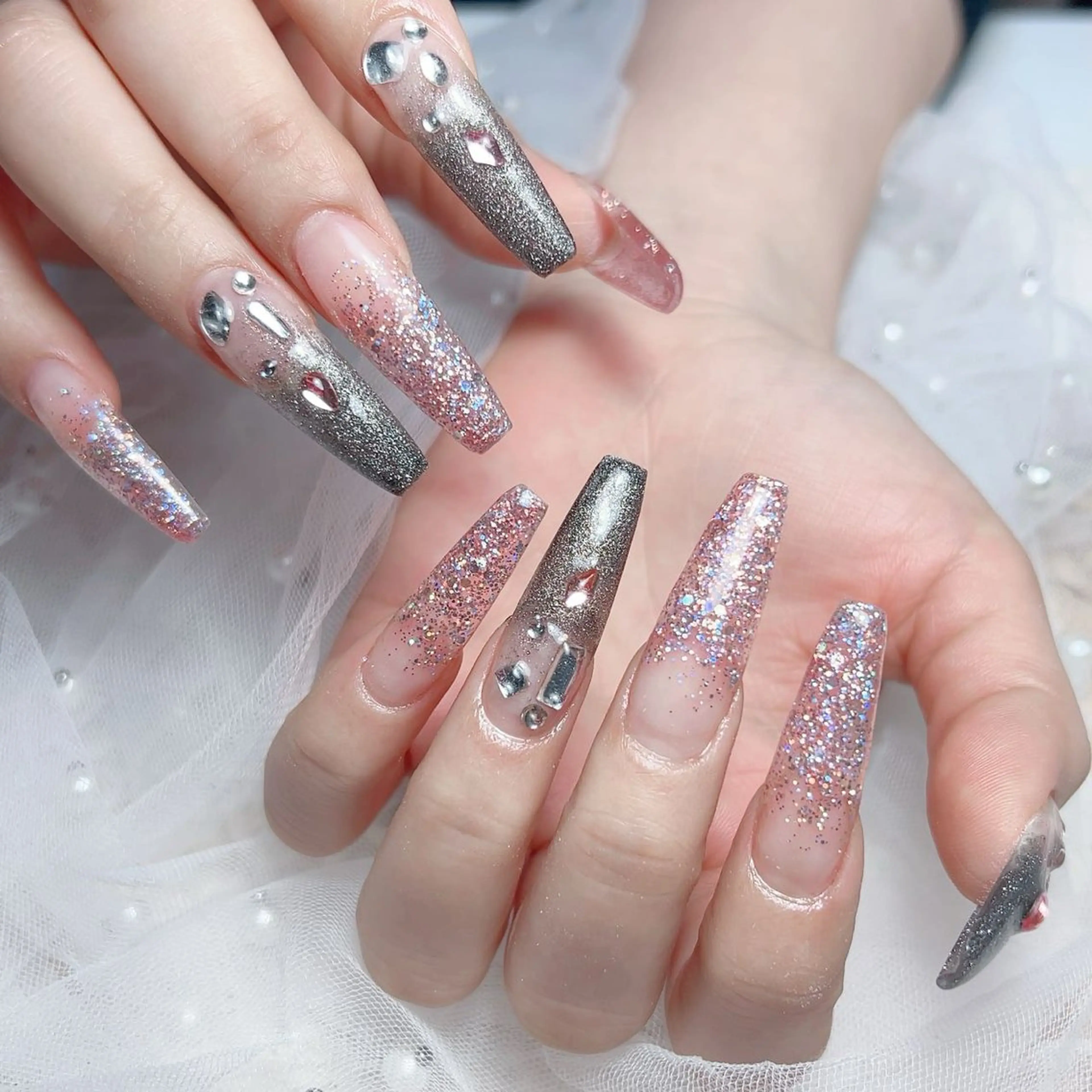 ネイル Maggie Nail🦩のネイルデザイン